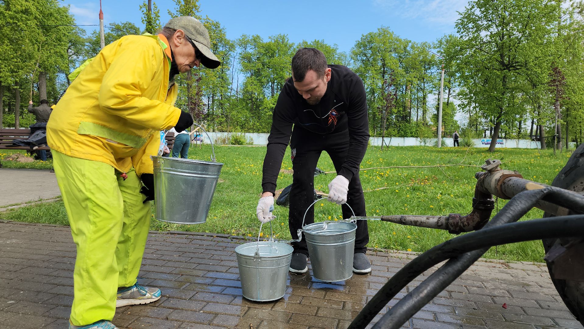 серпухов, сад победы, 9 мая, братья чудиновы,