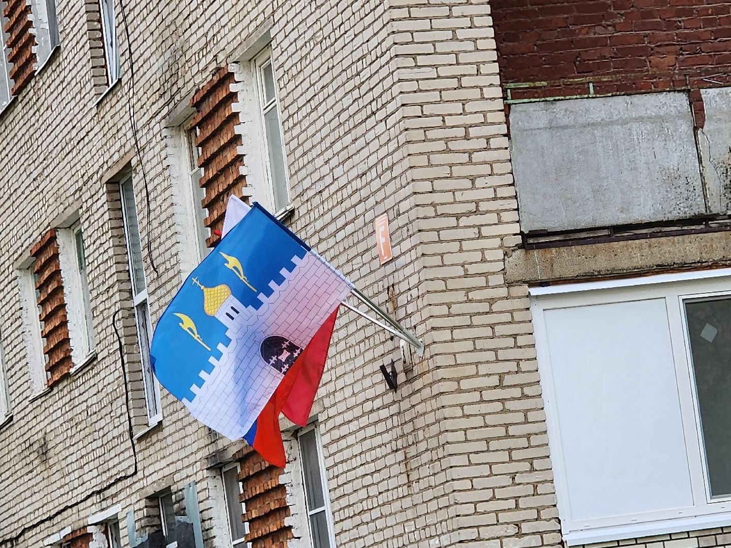 сергиево-посадский городской округ, пересвет, площадь пухова, украшают город, 9 мая день победы, 80-летие победы,