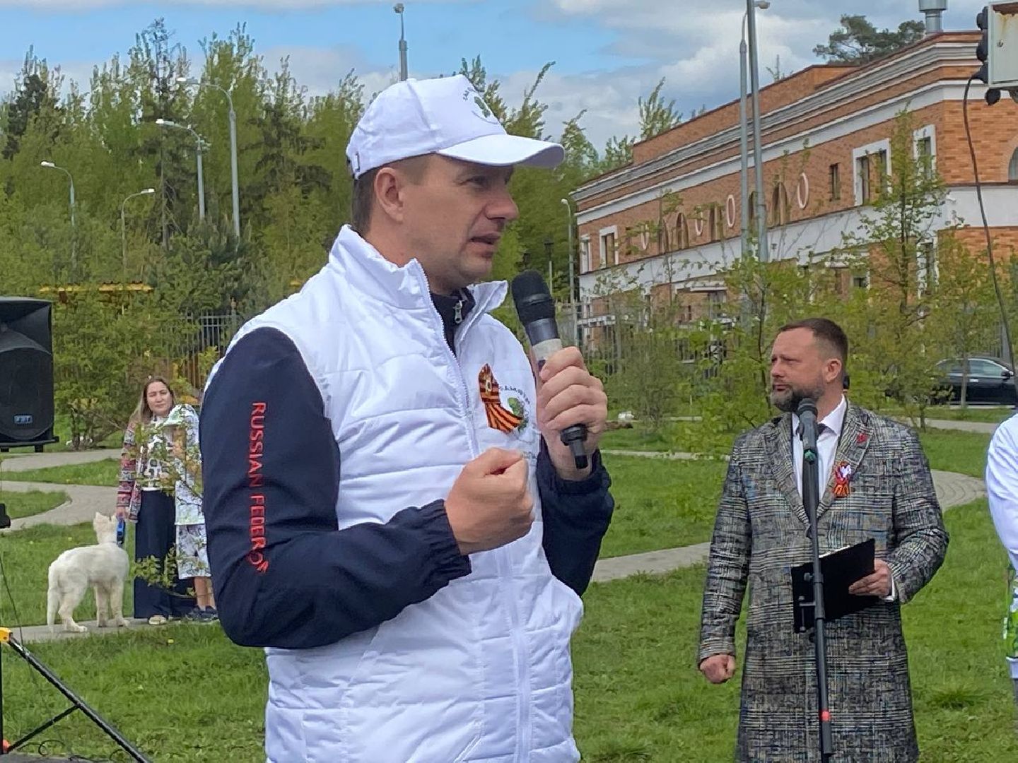 сад памяти, посадить дерево, новый сад в Опалихе,