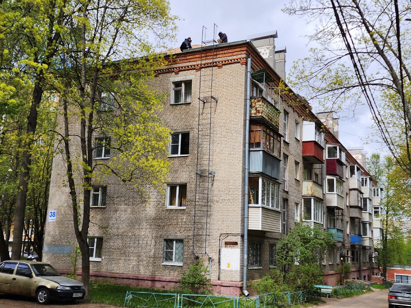 Чехов, улица Ильича, жилой дом, ремонт кровли, крыша, капитальный ремонт, гидроизоляция, теплоизоляция, стропила и перекрытия, каркас кровли, фонд капремонта московской области,