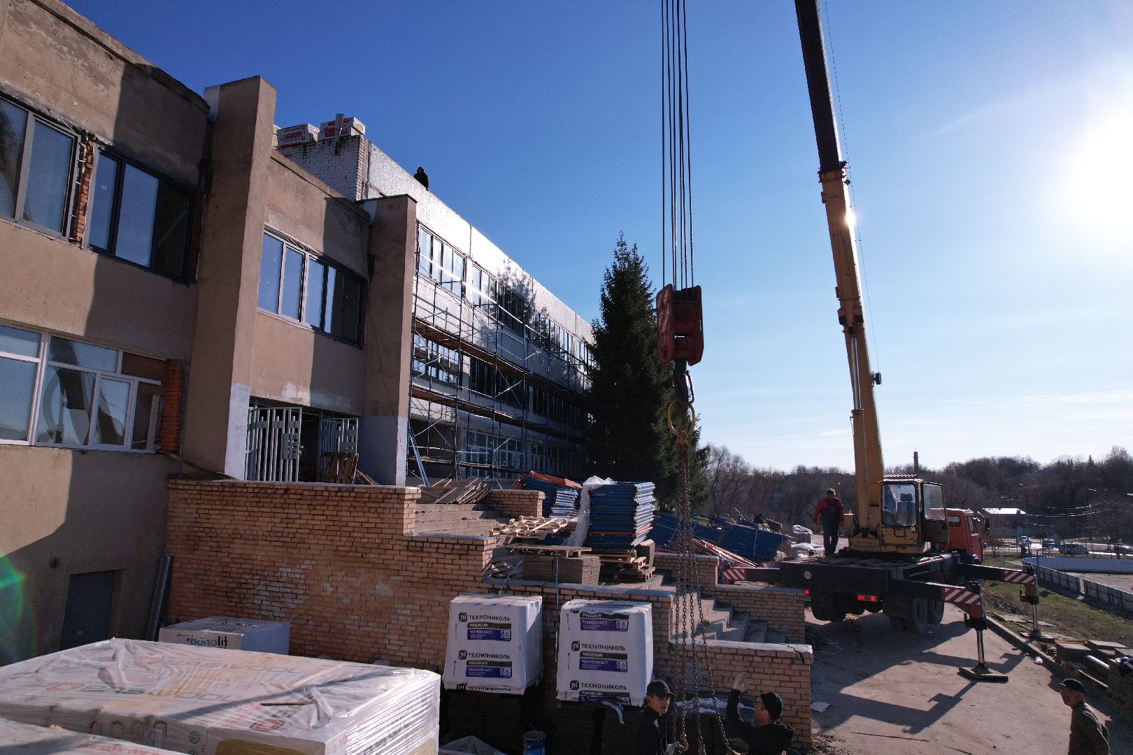 видео с коптера, капремонт школы 2 в серпухове,