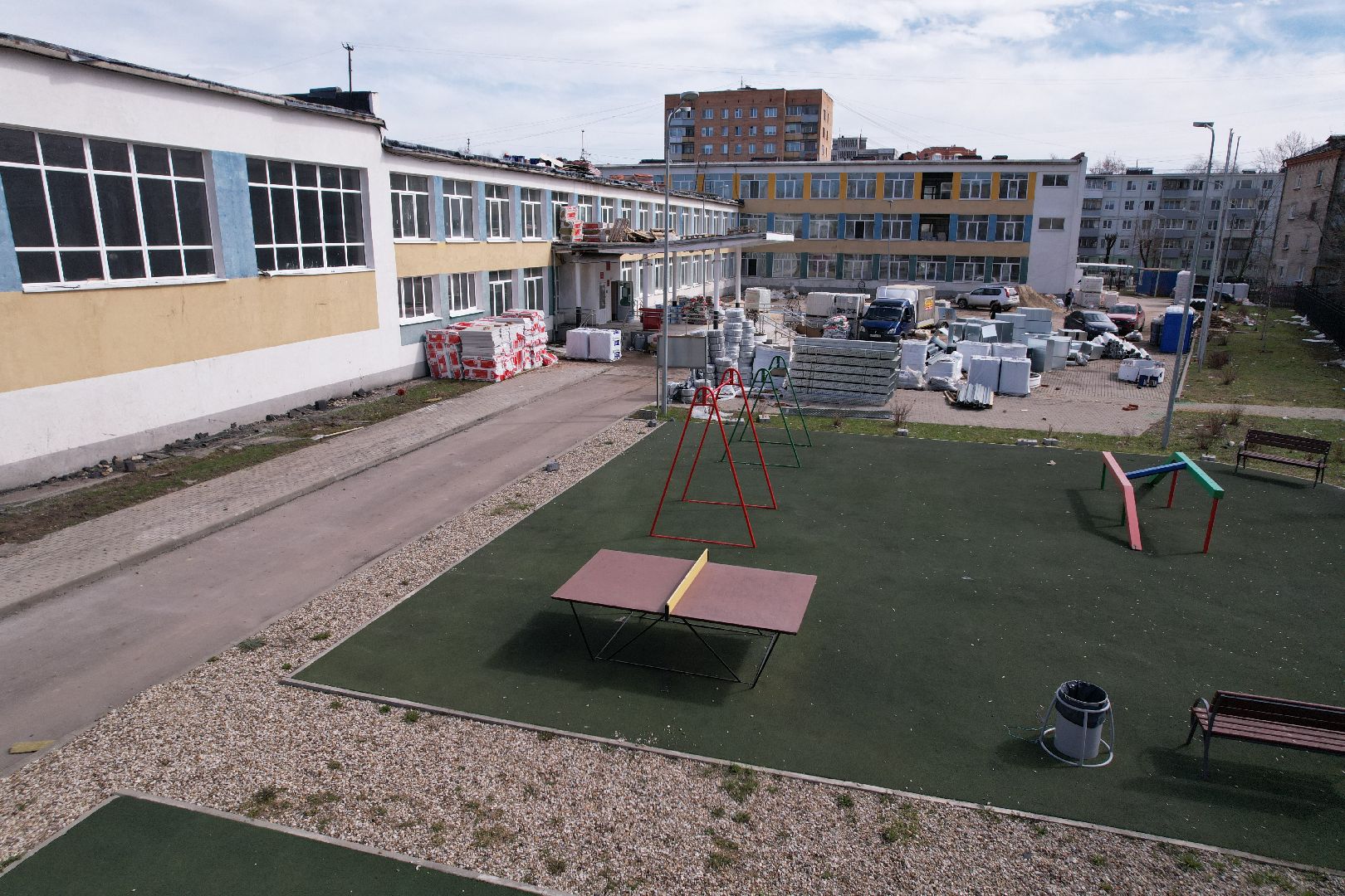 видео с коптера, капремонт школы 9 в серпухове,