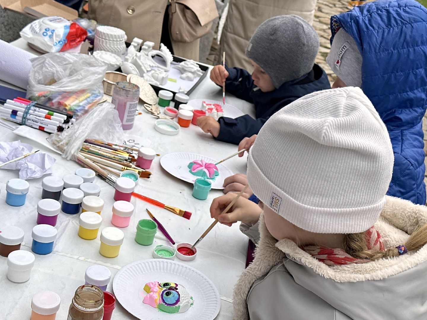 Одинцово, Парки Подмосковья, Мастерицы, Экономика