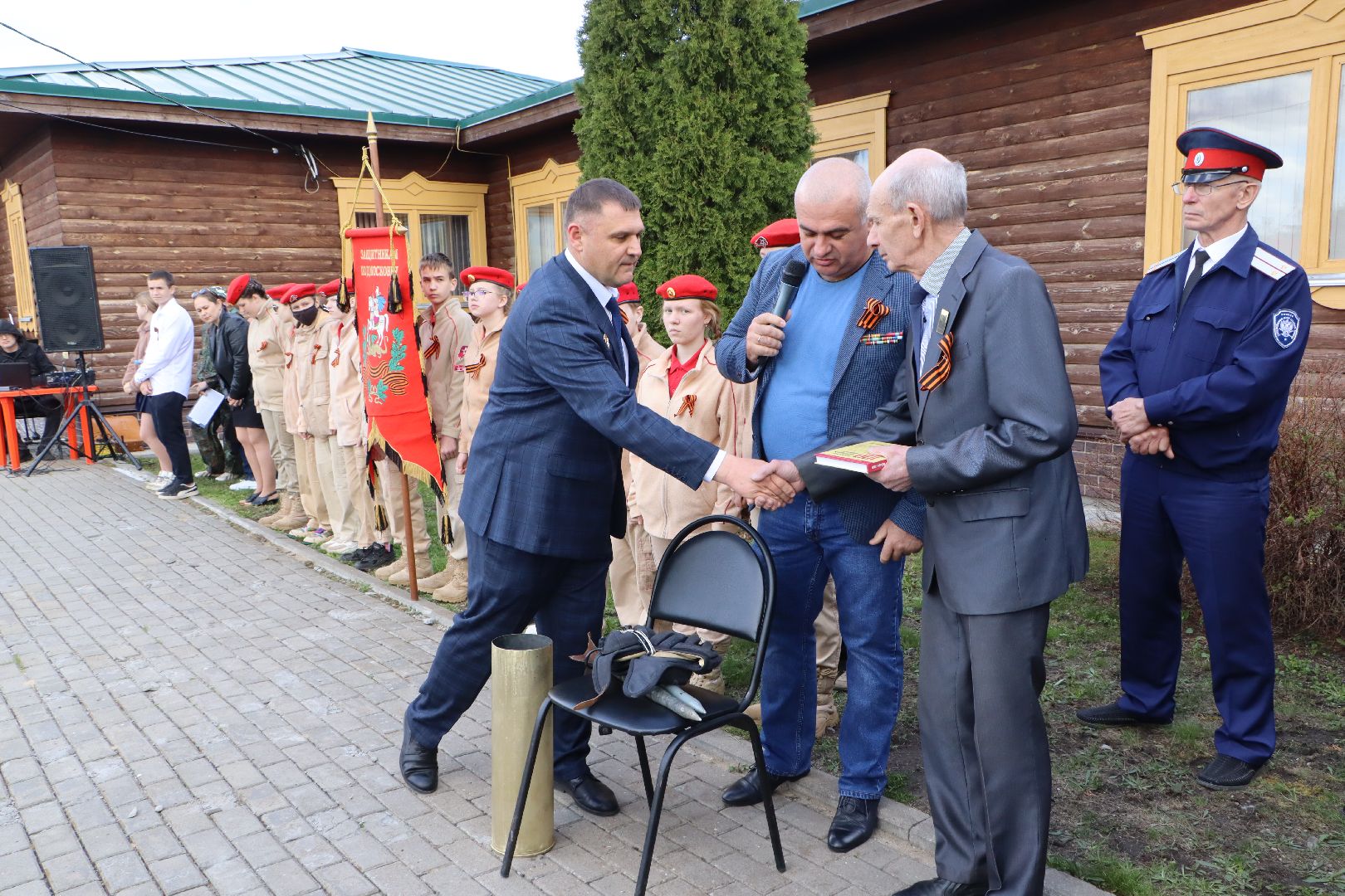 серебряные пруды, музей чуйкова, 80 лет победе, трофеи сво,