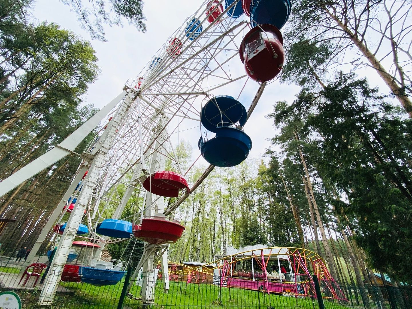 Домодедово, парк Ёлочки, летний сезон