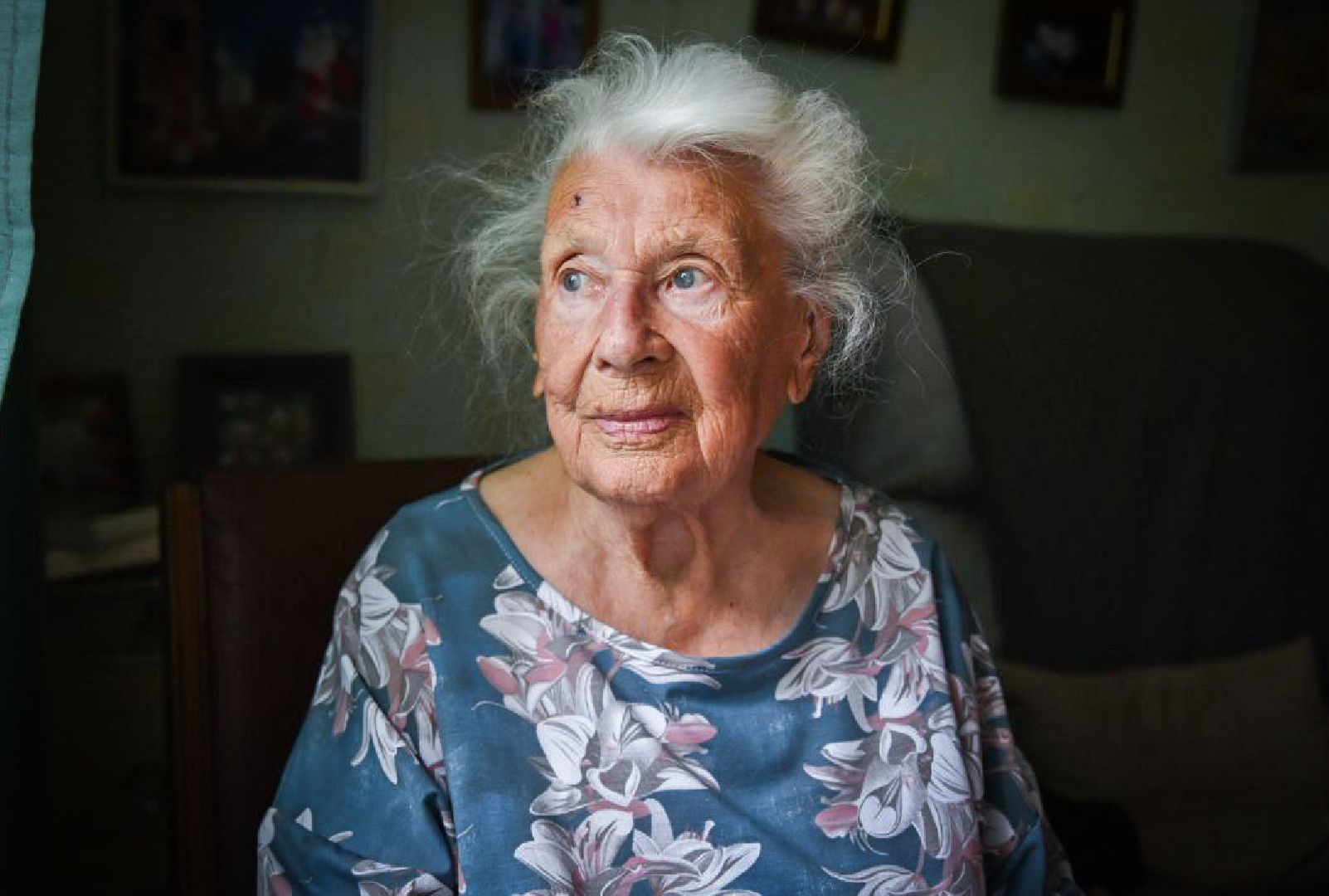 бронницы, ветеран вов бронницы, ветеран вов Валентина Копосова , табличка,