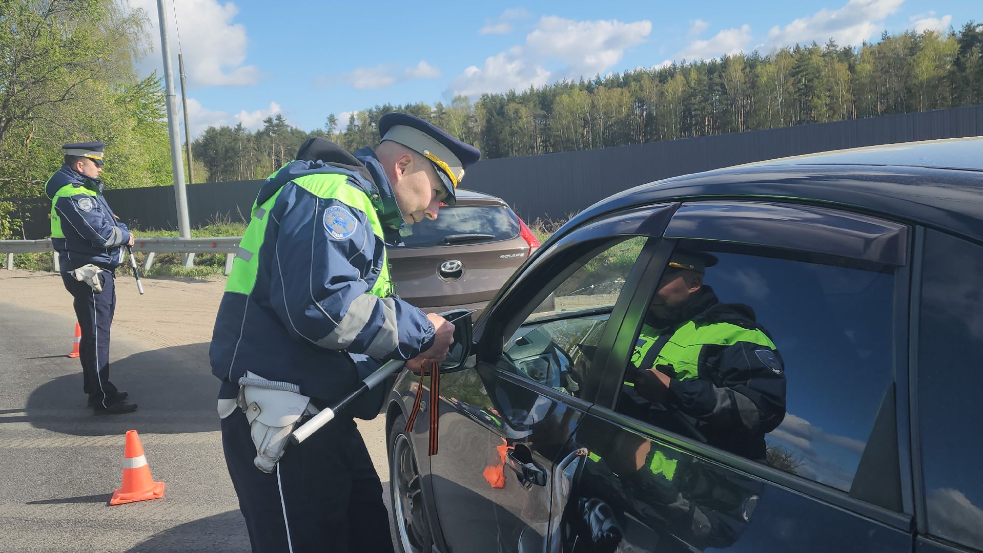 пушкино, госавтоинспекция, рейд детское кресло, рейд безопасности, 9 мая, георгиевская лента, световозвращатели,вертикалки,