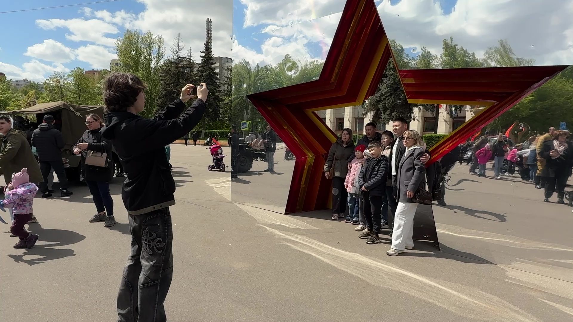 реутов, выставка военной техники, день победы,