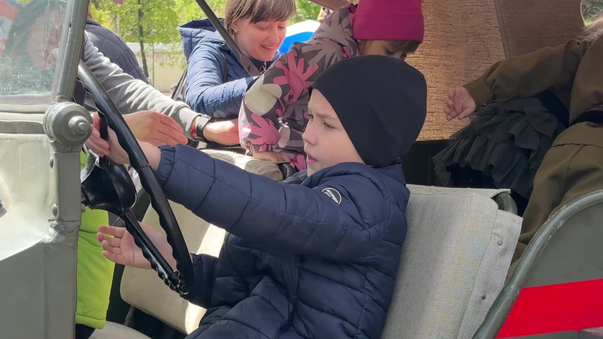 реутов, выставка военной техники, день победы,