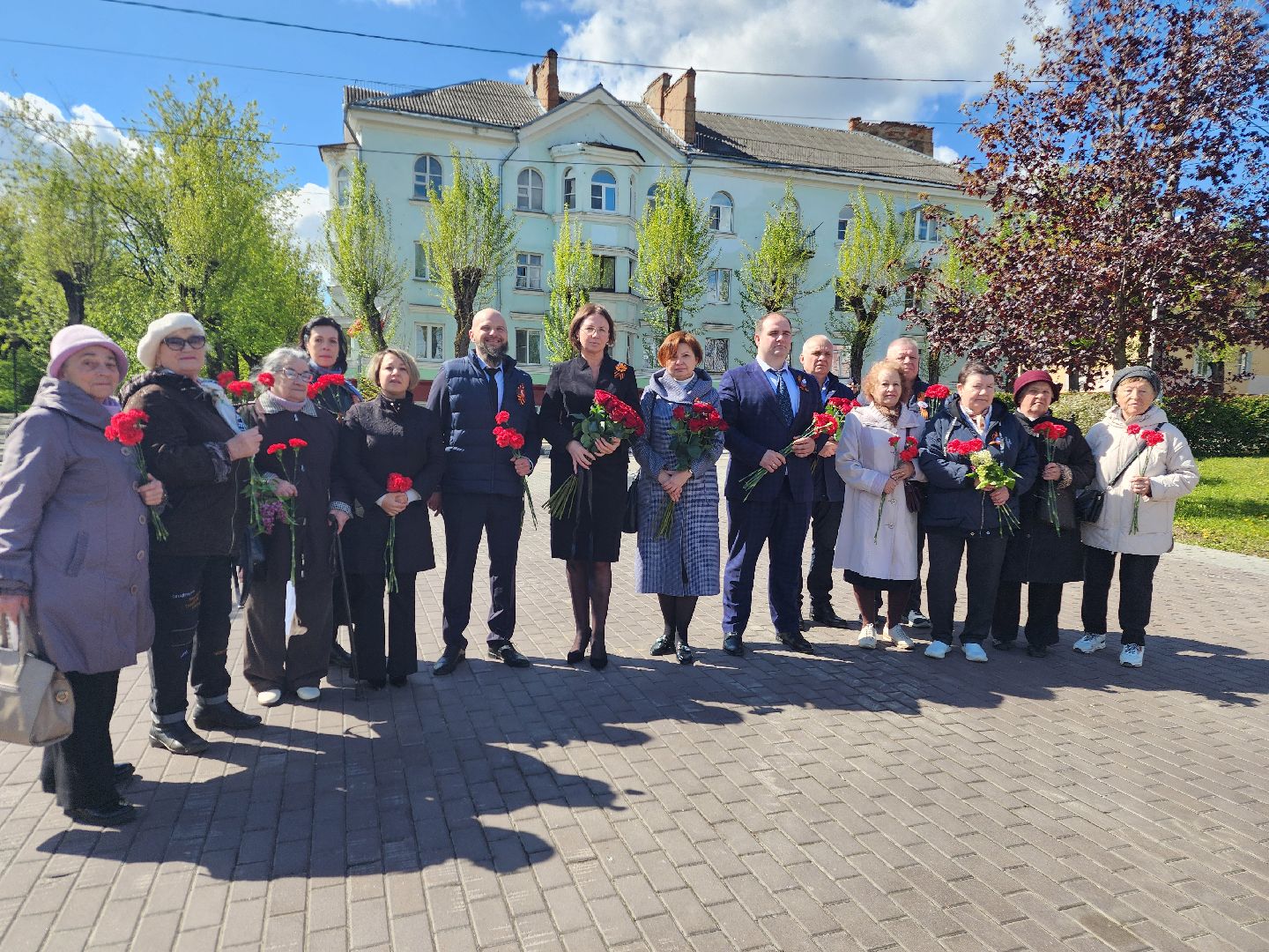 фрязино, возложение цветов, 80-летие великой победы, мемориал,