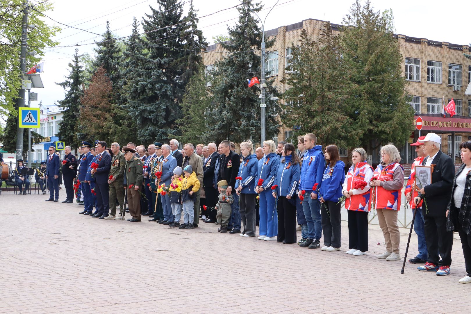 серебряные пруды, возложение, 9 мая, 80 лет победе,мемориал героям Великой Отечественной войны,