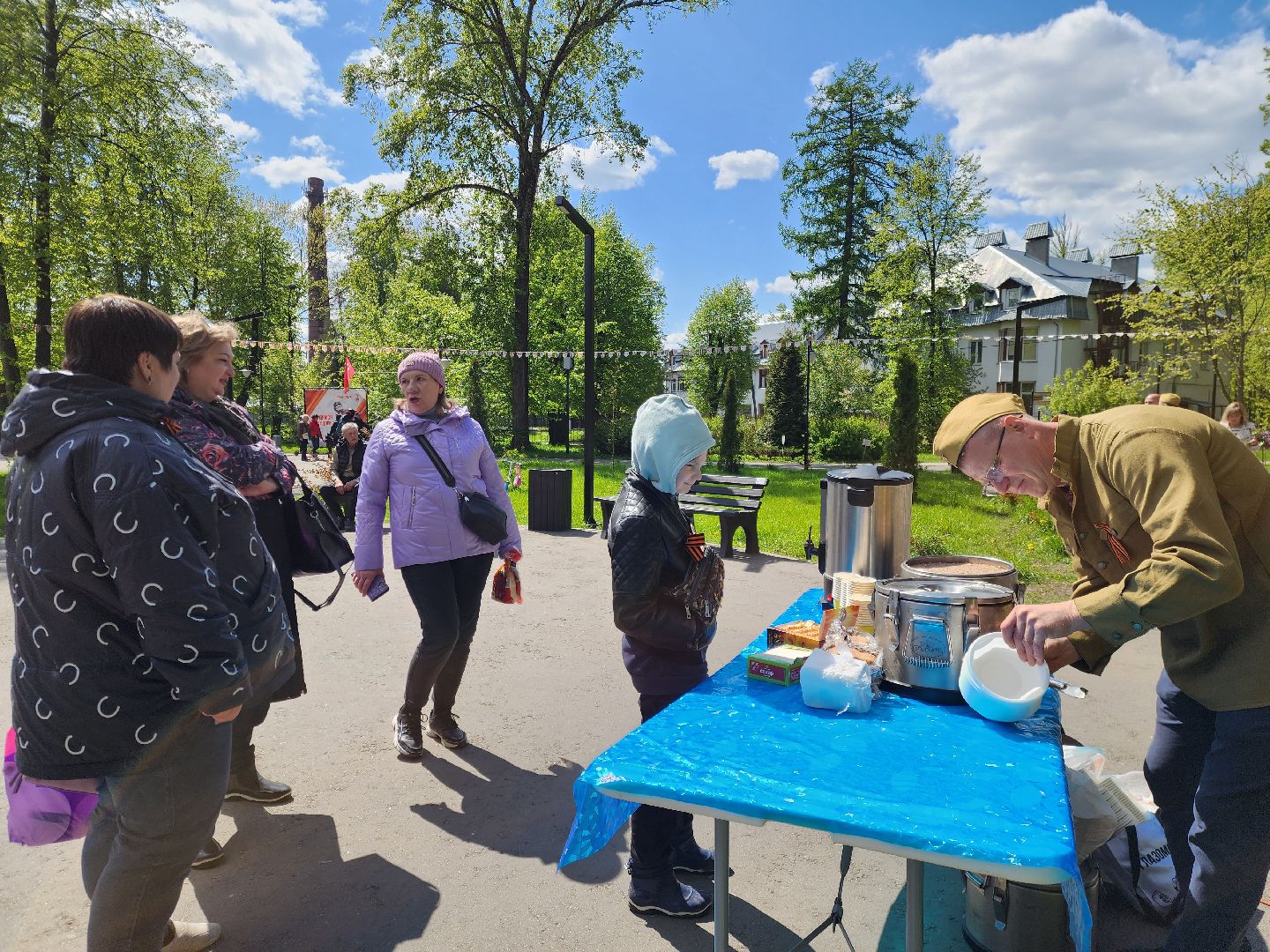 Ногинск , Жители , Общество , день победы, Парк,  полевая кухня,