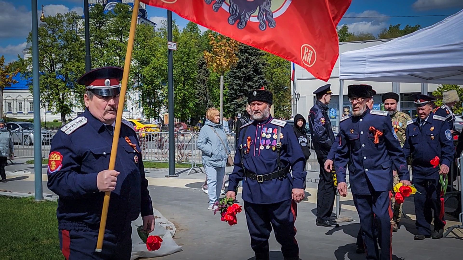 бронницы, день победы в бронницах, возложение цветов в день победы,