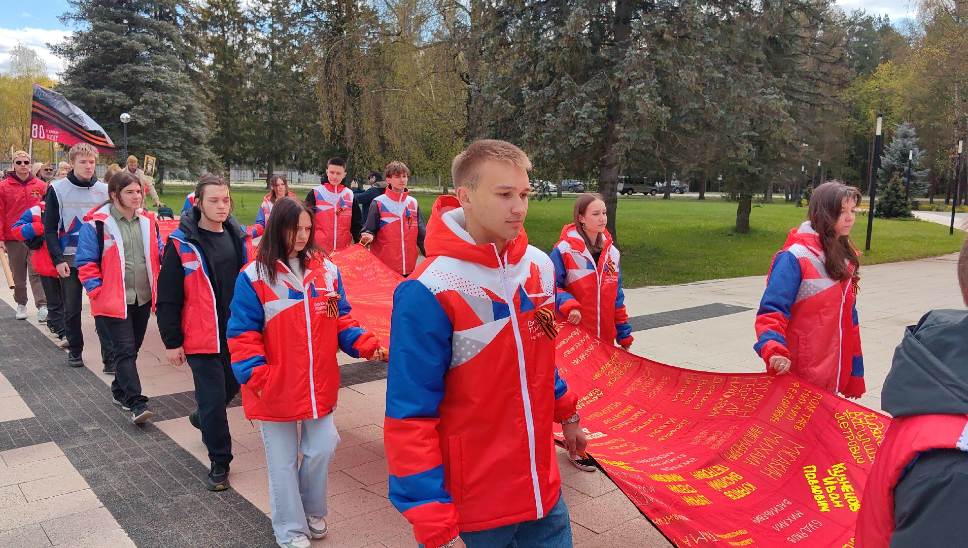 бессмертный полк, портреты, аллея, прадеды, вов, 9 мая,