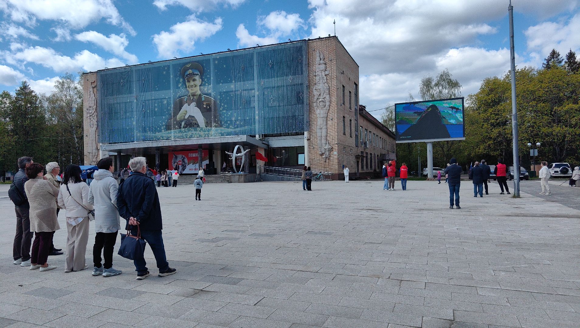 бессмертный полк, портреты, аллея, прадеды, вов, 9 мая,