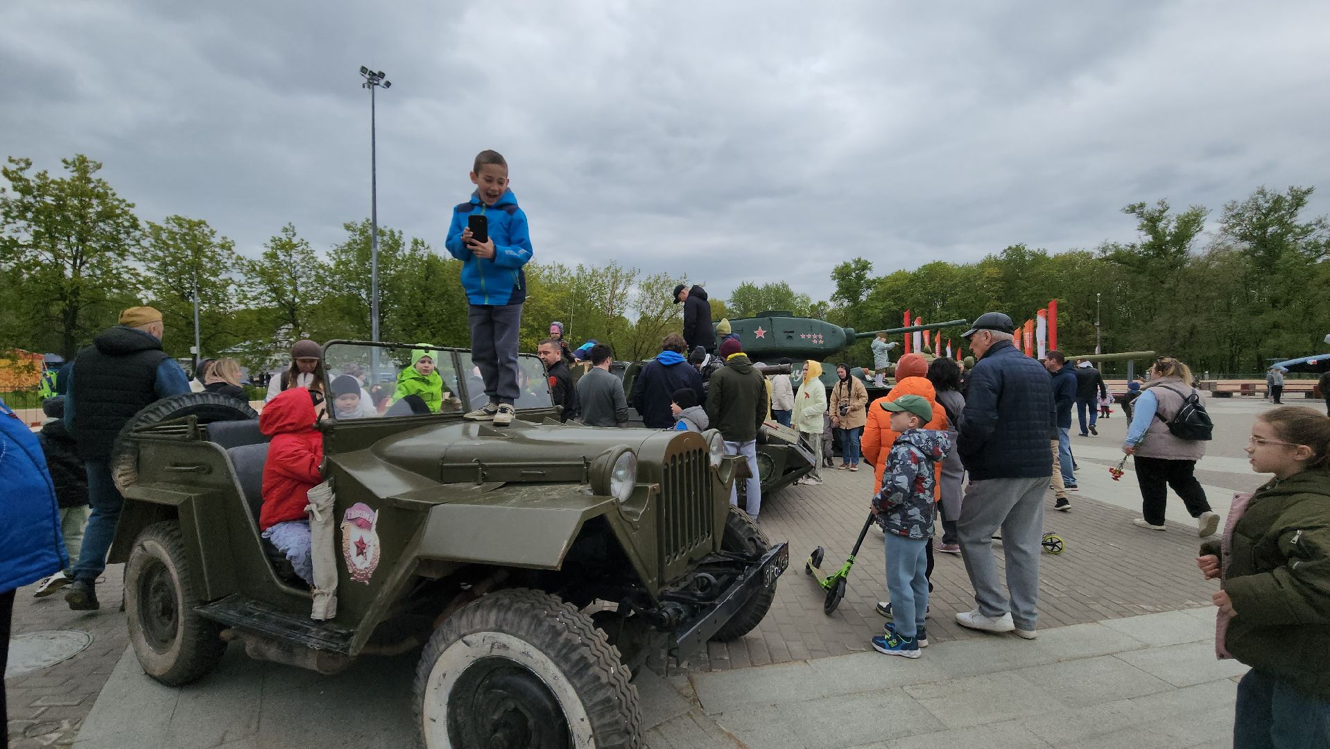 день победы, красногорск, выставка военной техники,