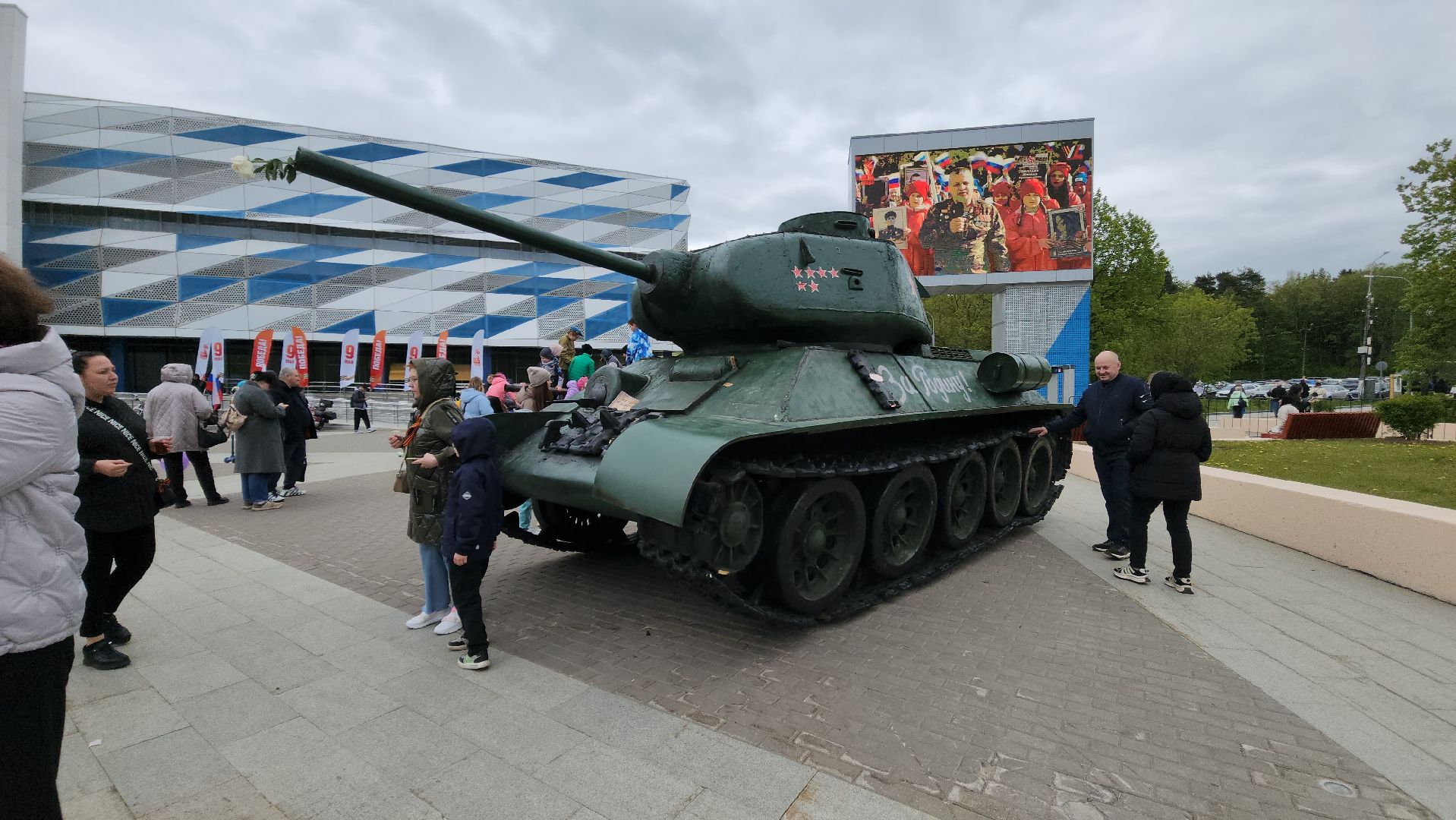 день победы, красногорск, выставка военной техники,
