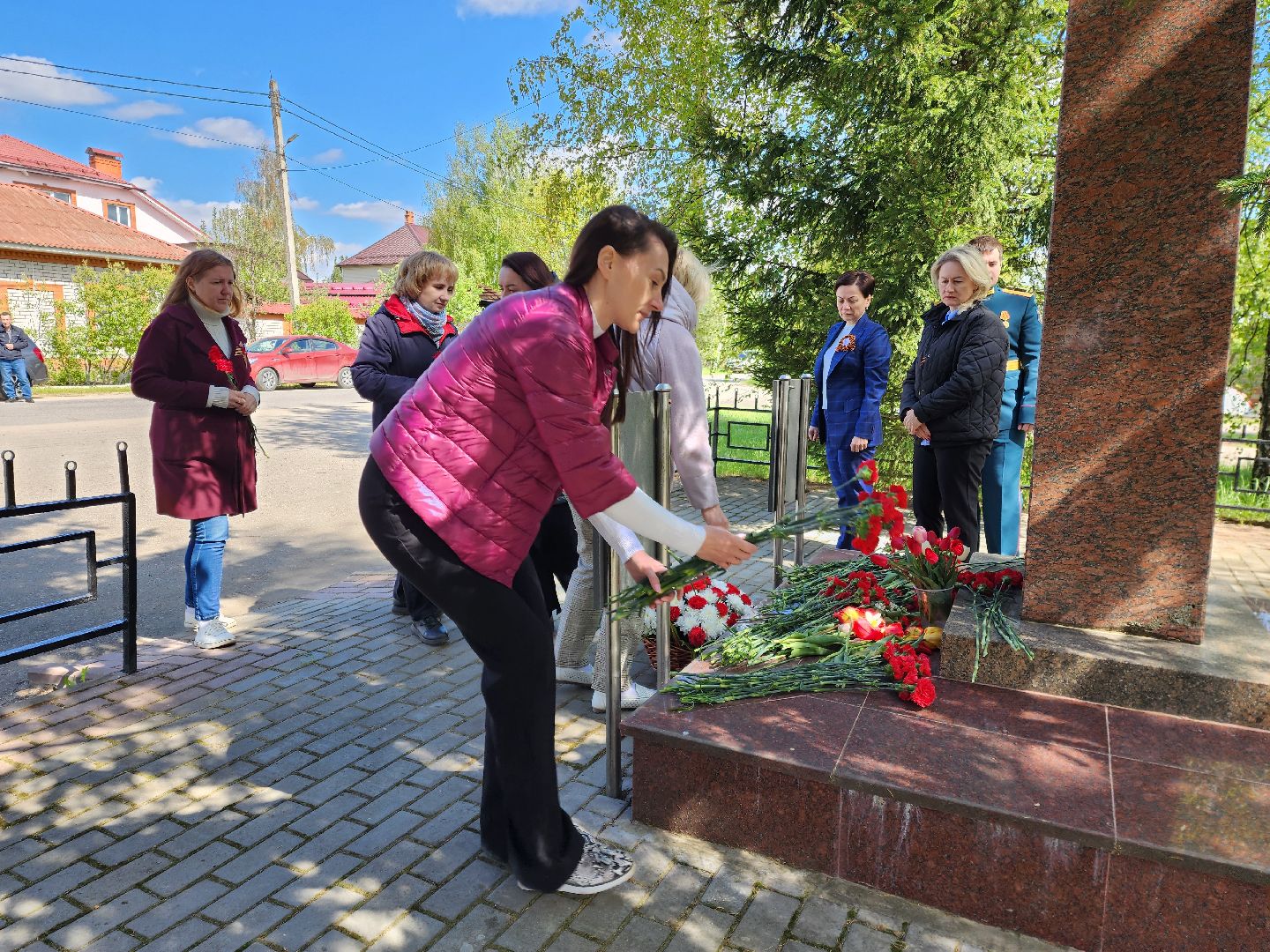 раменское,9 мая, возложение цветов к памятнику в деревне старково,