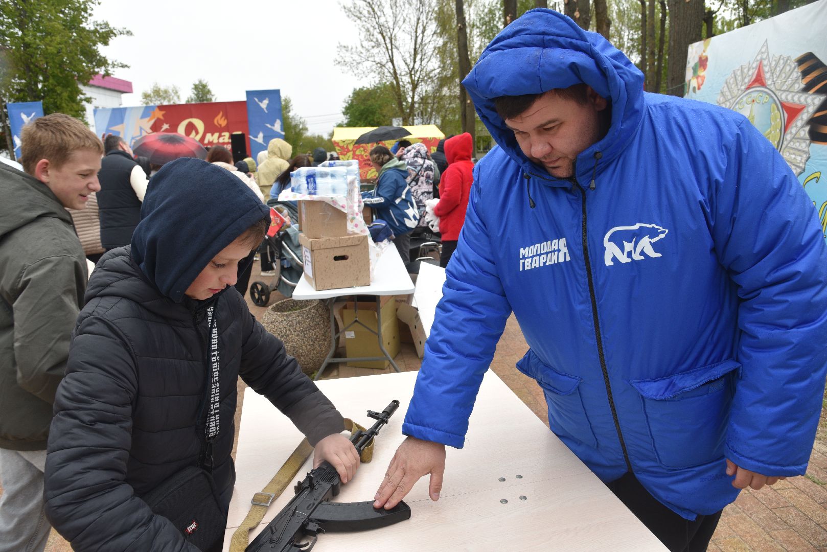 лотошино, день победы, мастер-класс, сборка автомата,