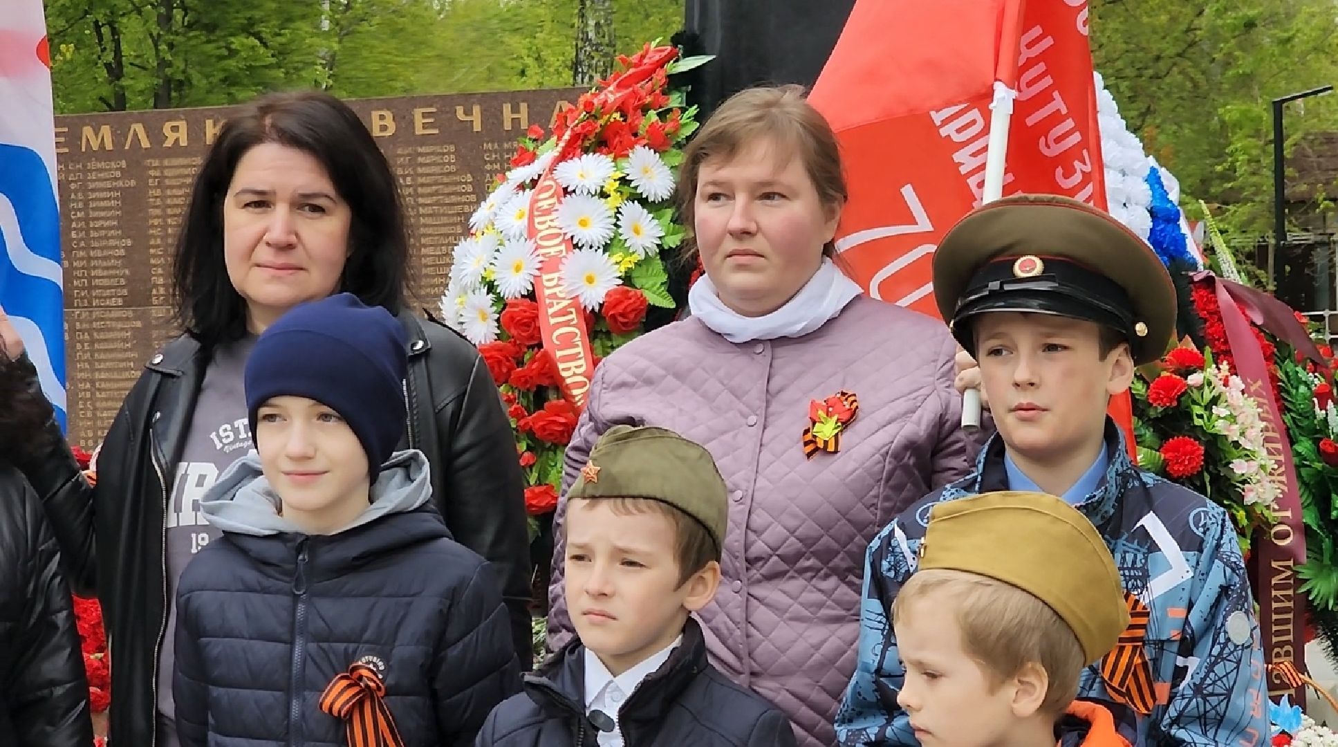 долгопрудный, ассоциация многодетных семей, Союз помощи многодетным и приемным семьям Мы, реутов, свеча памяти во власихе, мемориал скорбящая мать,