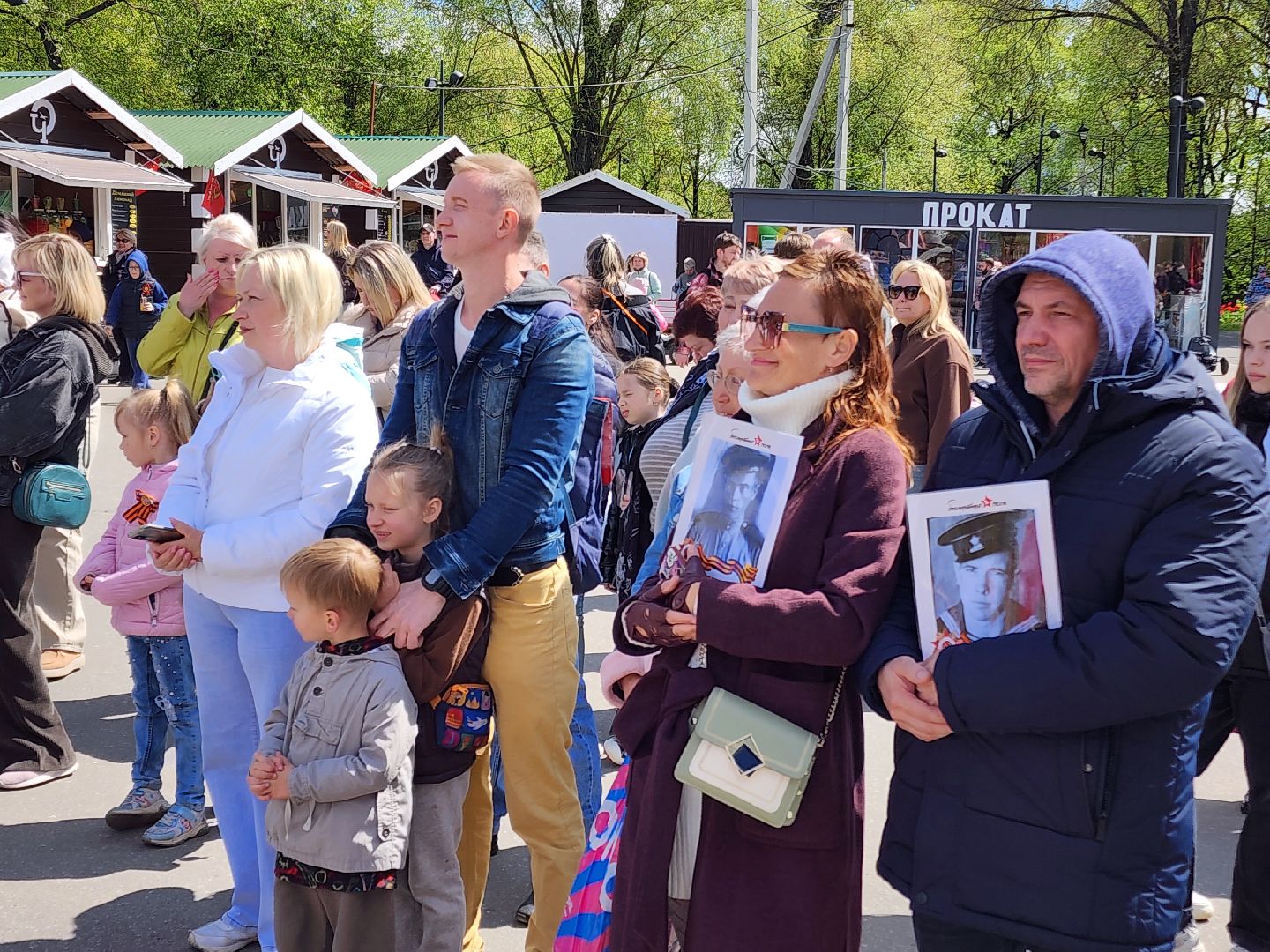 Чехов, городской парк, праздничная программа, культурно-массовые мероприятия, анимация, конкурсы, игры, песни и танцы, чтение стихов, концерт, мастер-классы, полевая кухня, фотозоны, День Победы,