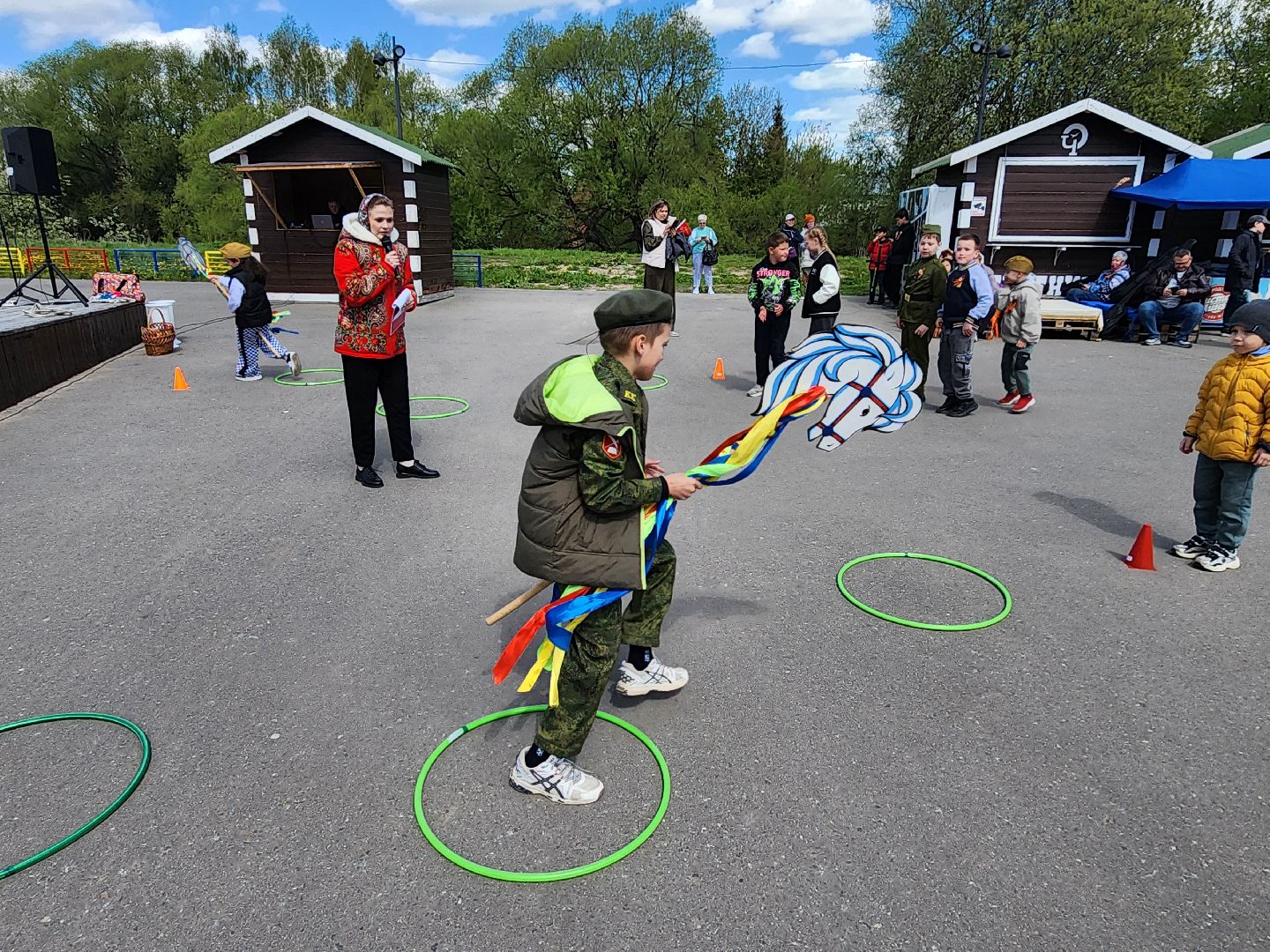 Чехов, городской парк, праздничная программа, культурно-массовые мероприятия, анимация, конкурсы, игры, песни и танцы, чтение стихов, концерт, мастер-классы, полевая кухня, фотозоны, День Победы,