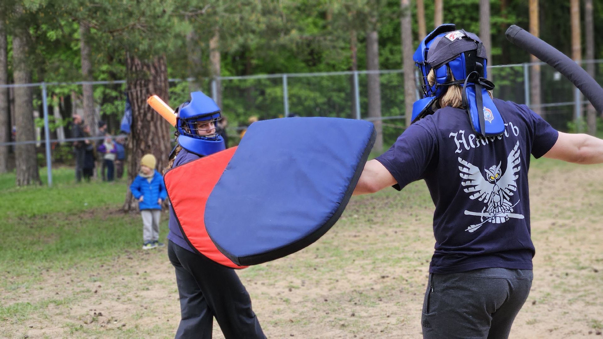 бой на мечах, стрельба из лука, жуковский, парк, 9 мая,
