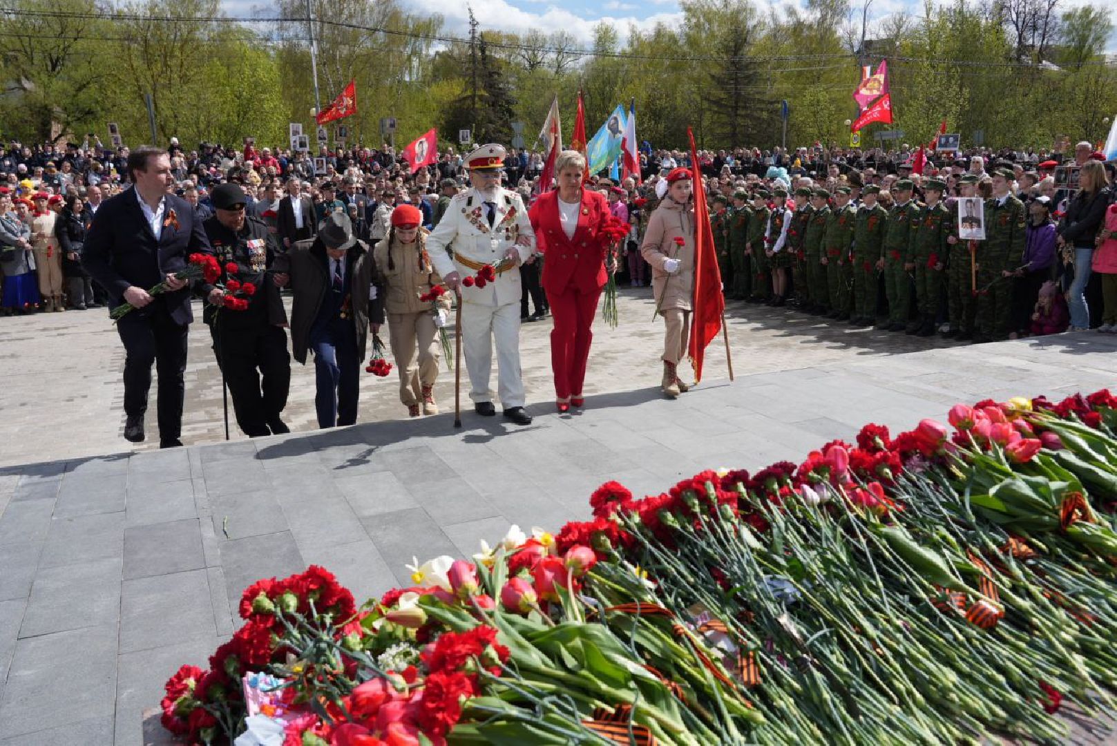 сергиев посад, сергиево-посадский городской округ, 9 мая, день победы , память, вечный огонь ,