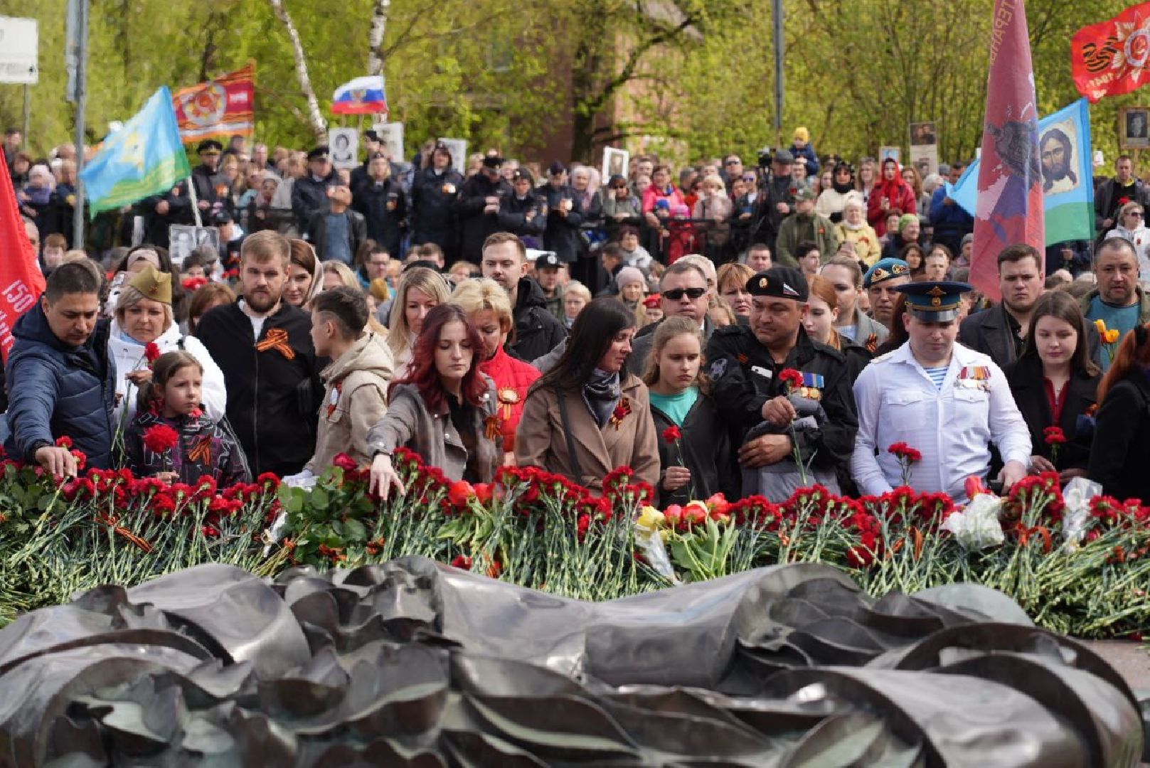 сергиев посад, сергиево-посадский городской округ, 9 мая, день победы , память, вечный огонь ,