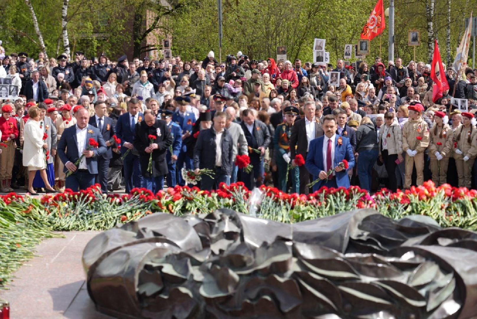 сергиев посад, сергиево-посадский городской округ, 9 мая, день победы , память, вечный огонь ,