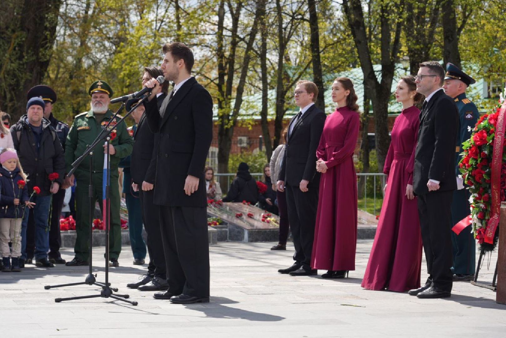 сергиев посад, сергиево-посадский городской округ, 9 мая, день победы , память, вечный огонь ,