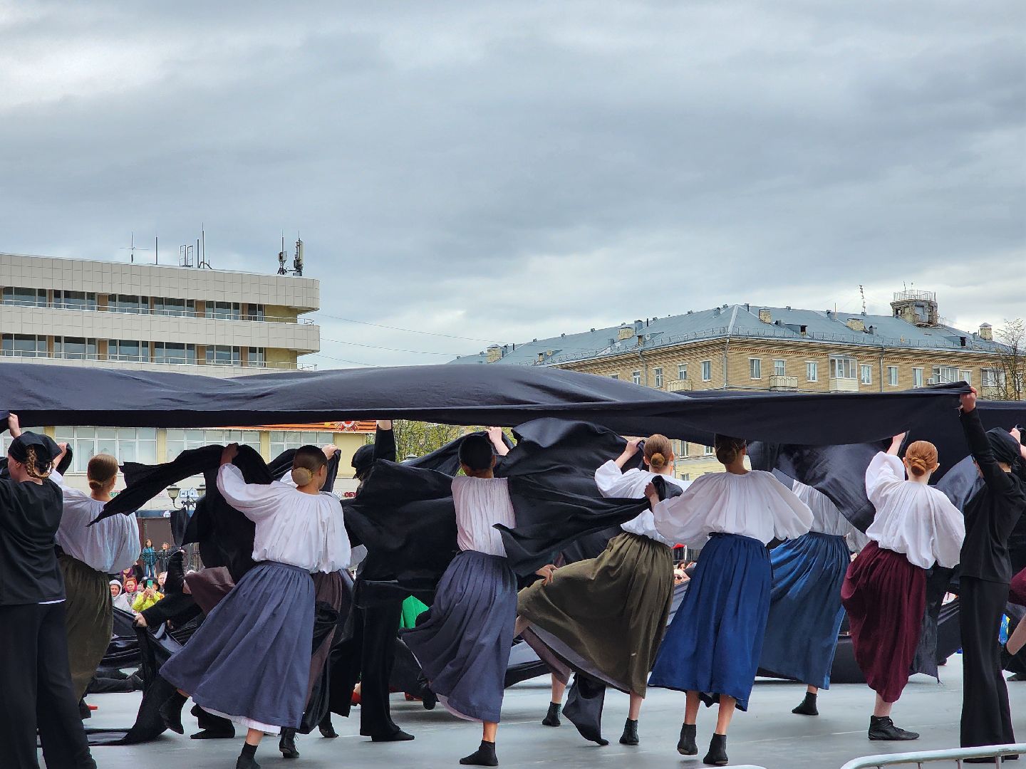 сергиев посад, 9 мая, 80-летие победы, группа пятеро, концерт,