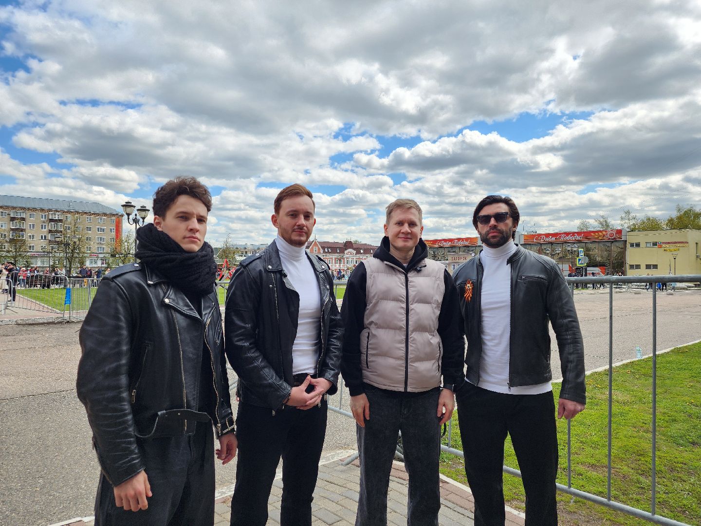 сергиев посад, 9 мая, 80-летие победы, группа пятеро, концерт,