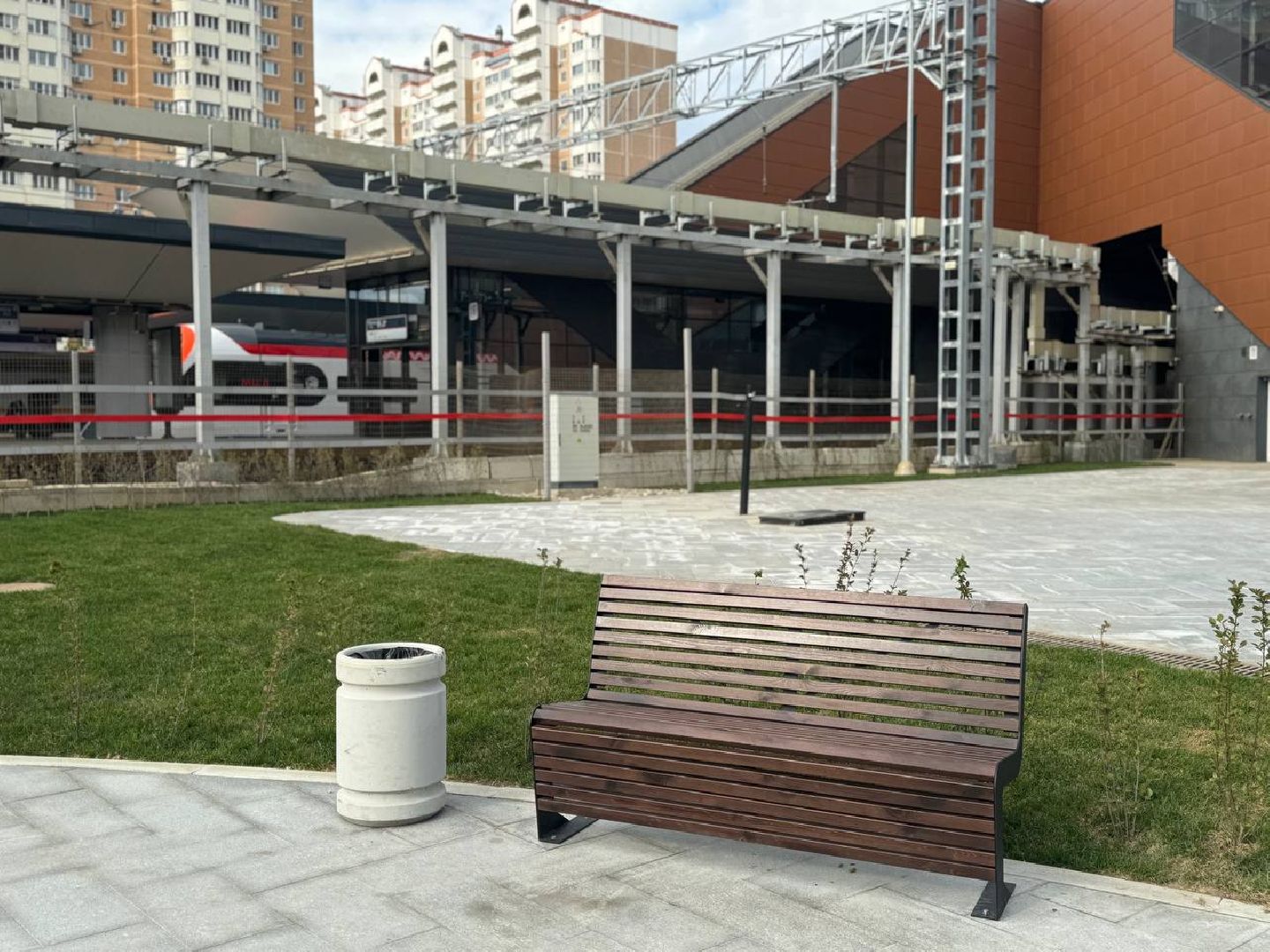 сквер, станция железнодорожная, 80-летие великой победы,