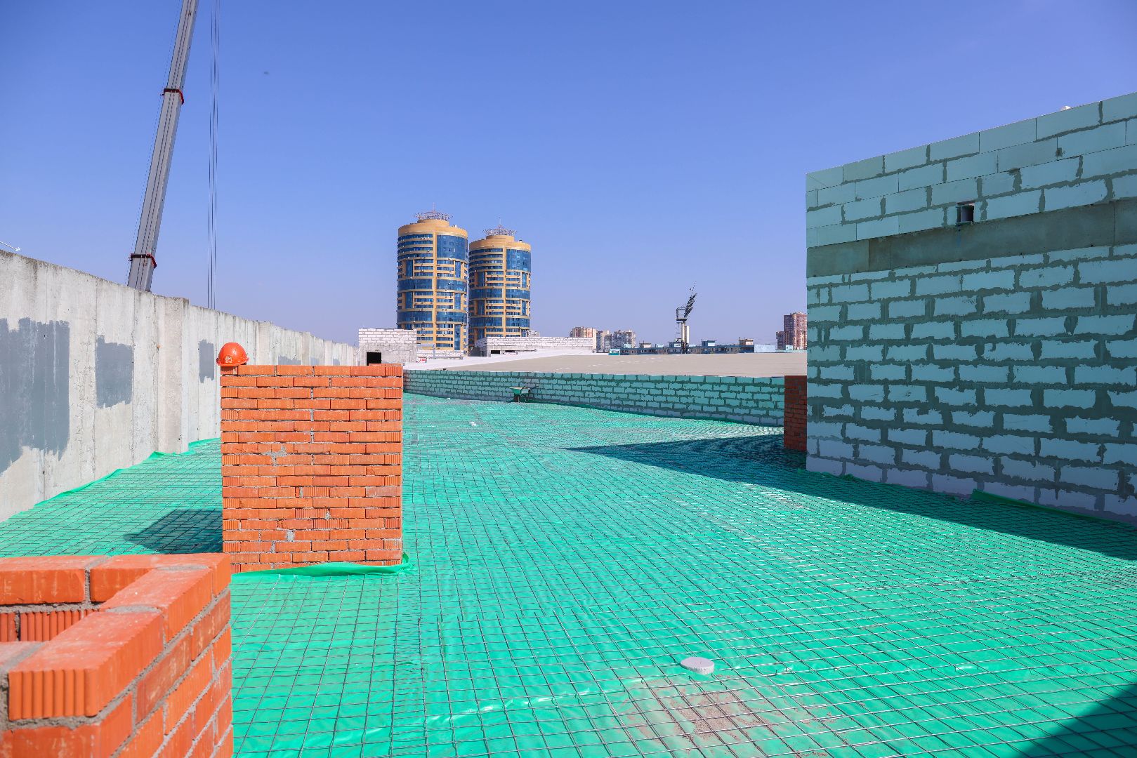 Реутов, ФОК, спорт, строительство, остекление, крыша, венткамера