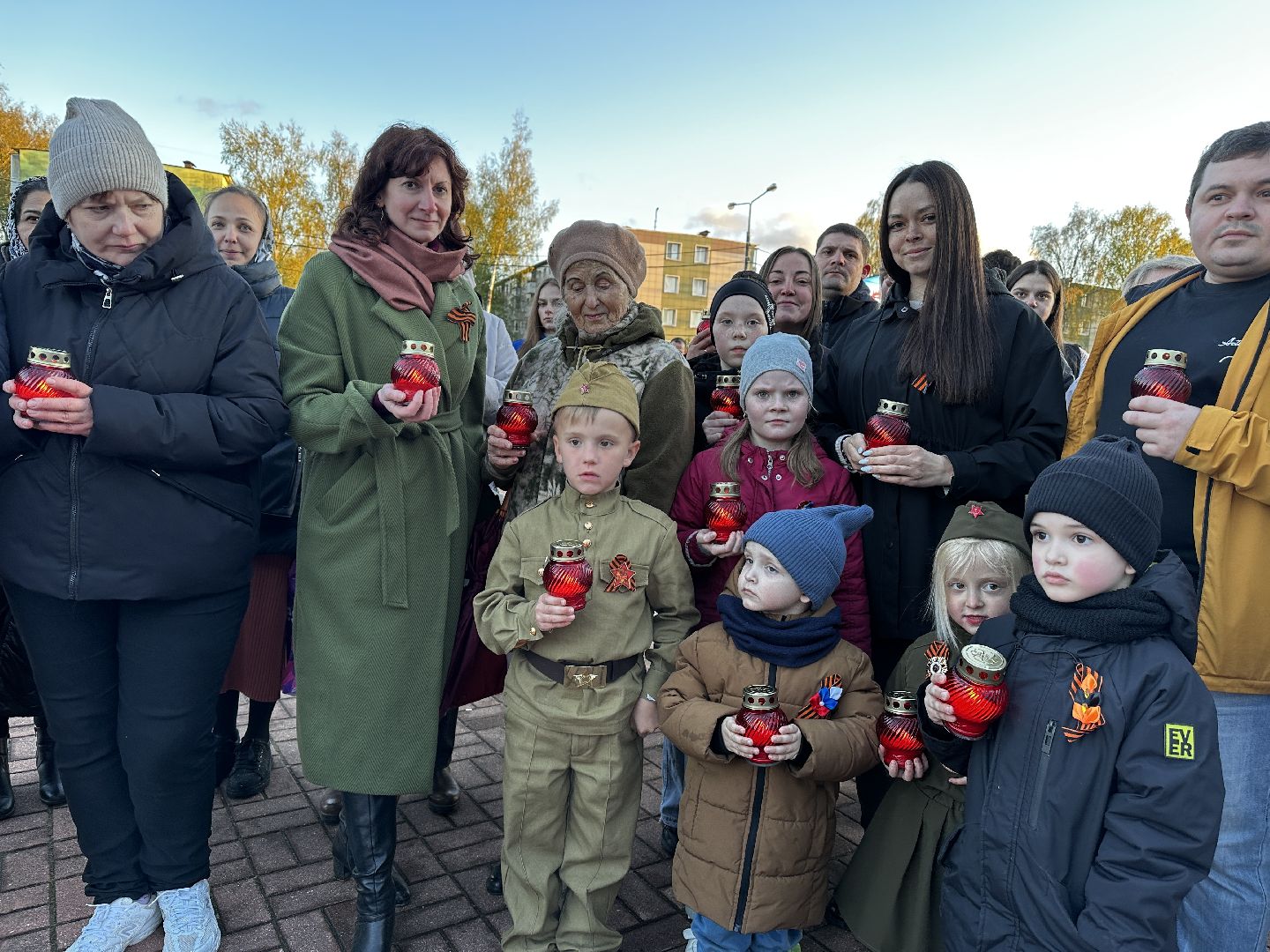 клин, день победы, огни победы, родина мать из свечей,