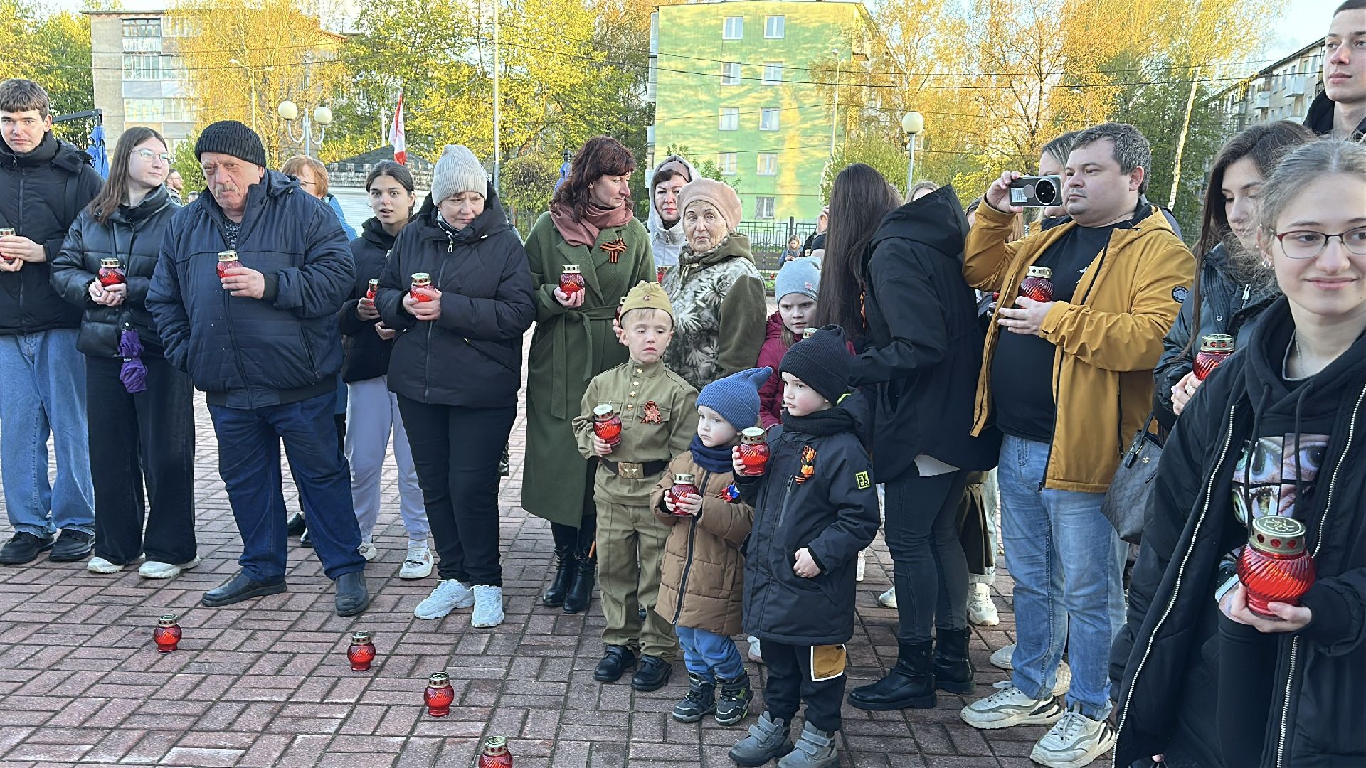 клин, день победы, огни победы, родина мать из свечей,