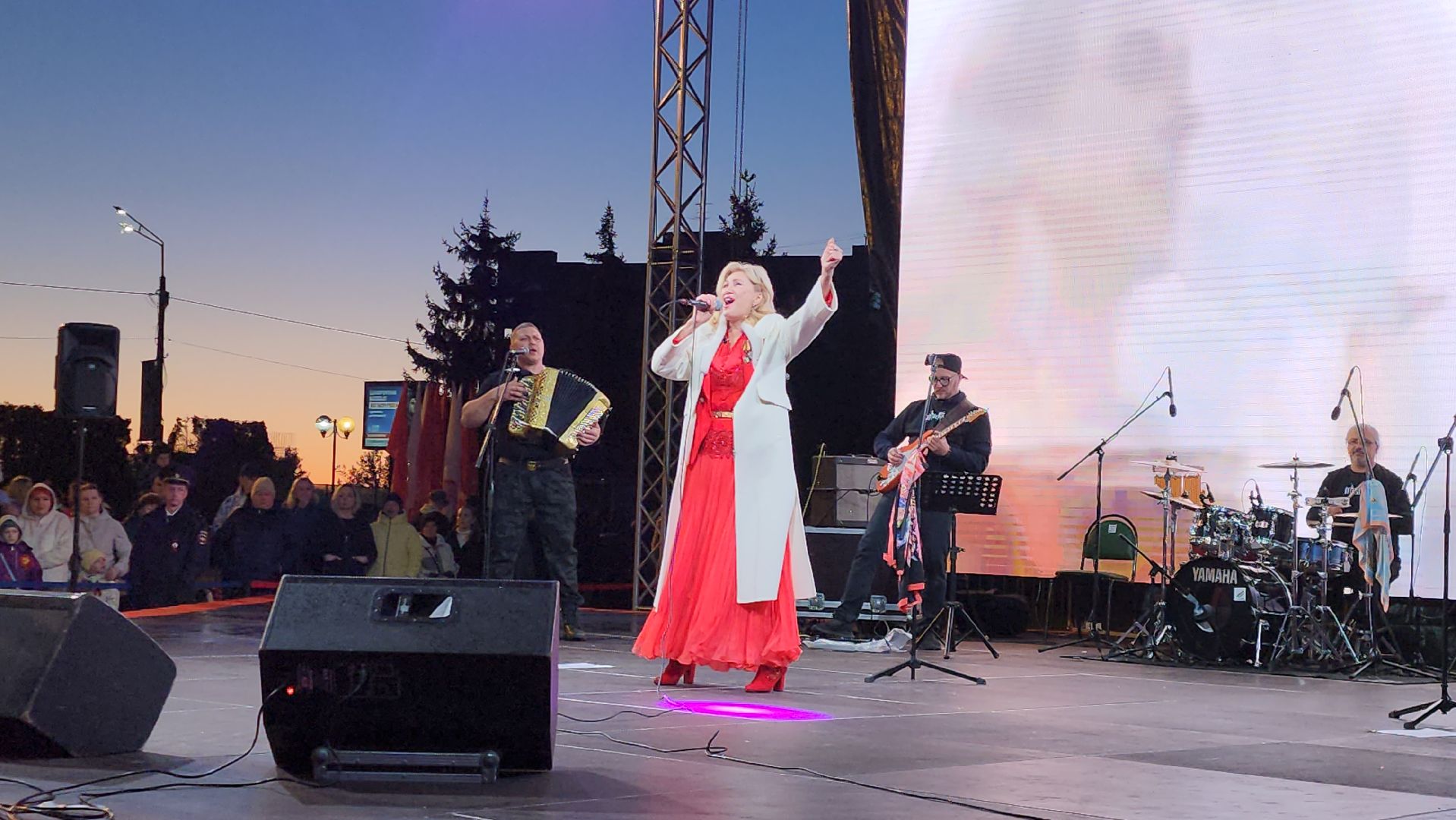 День Победы, Истра, Концерт, Виктория Цыганова,