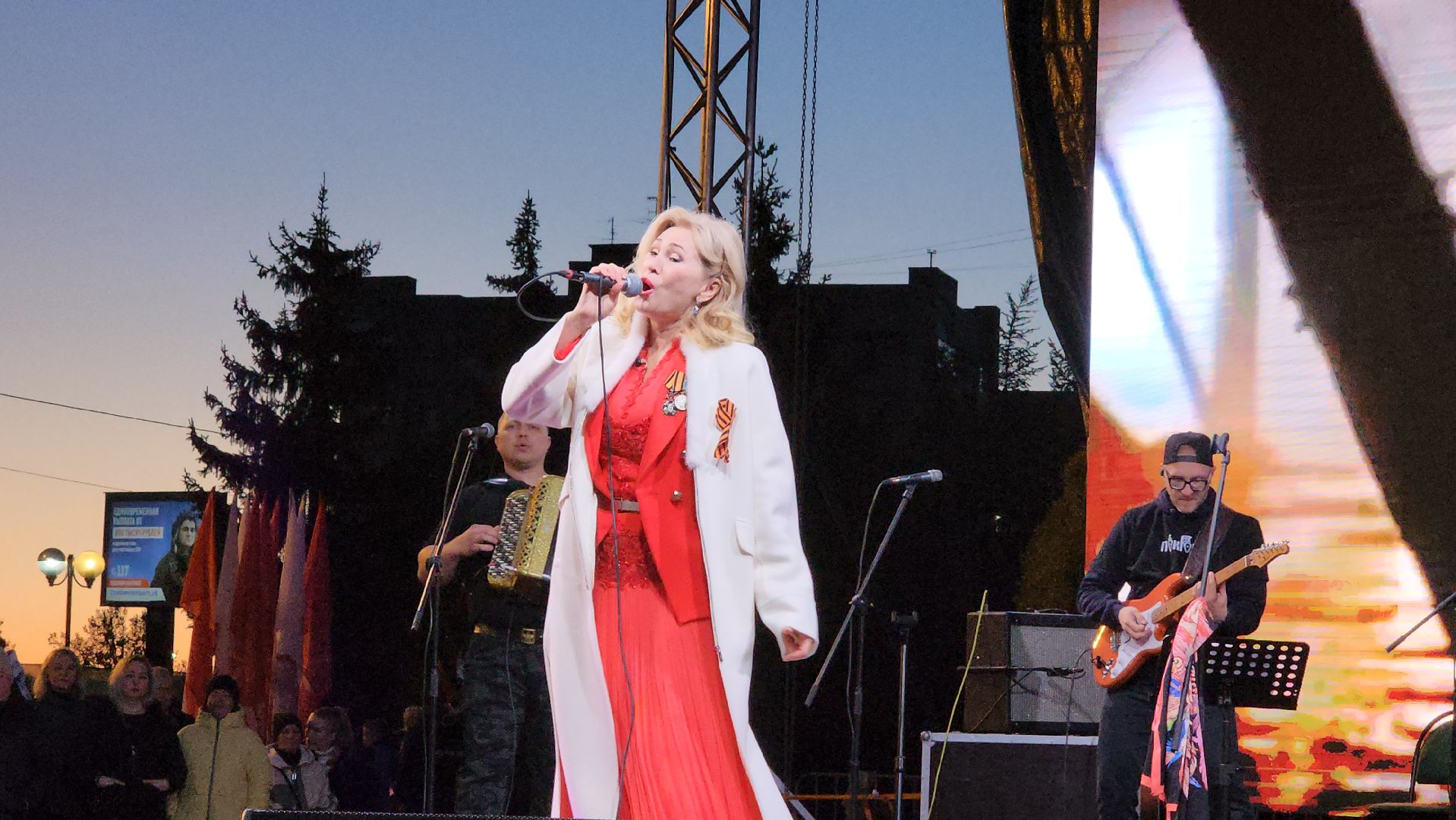 День Победы, Истра, Концерт, Виктория Цыганова,