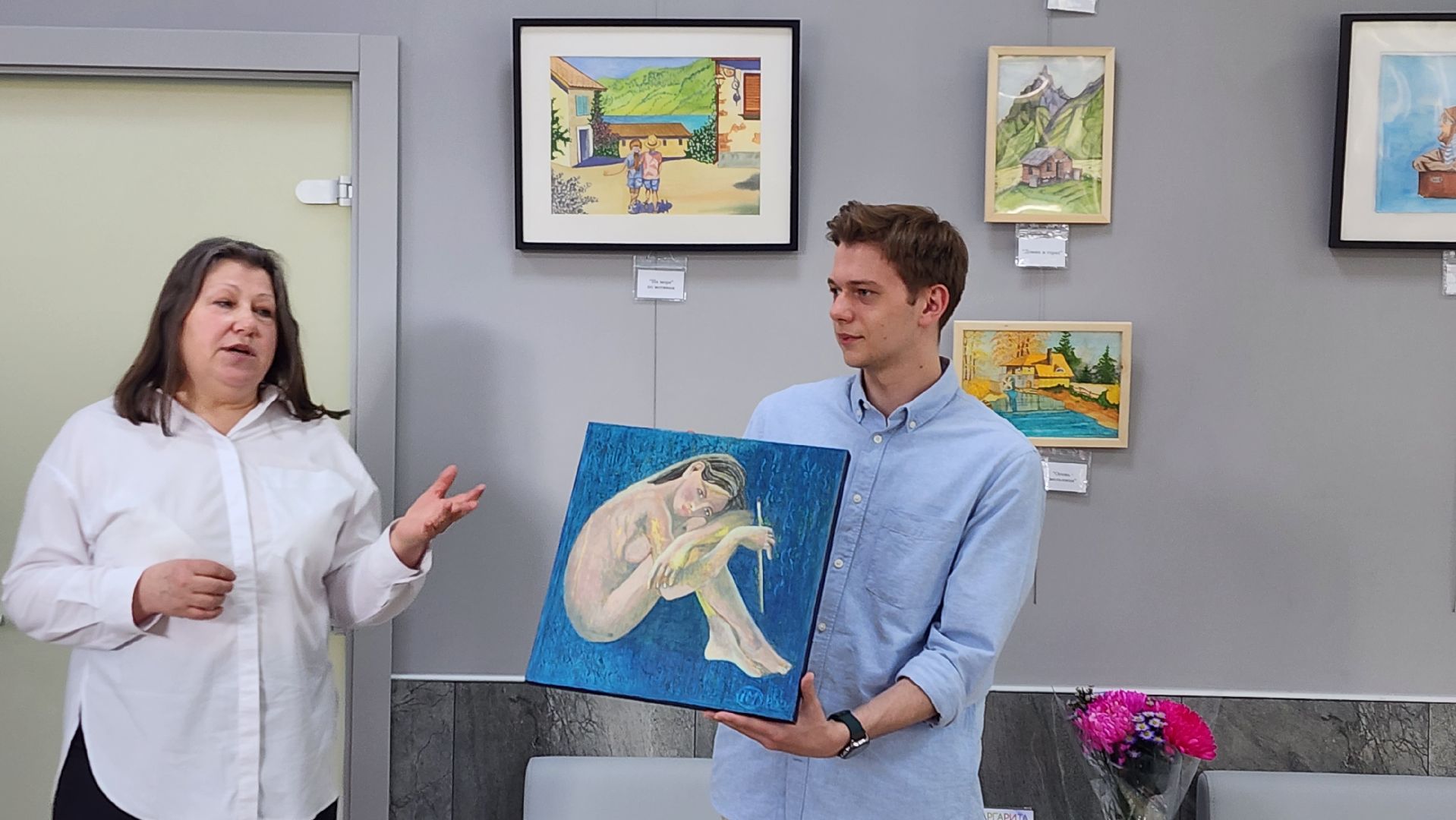 истра, культура, библиотека, вернисаж,