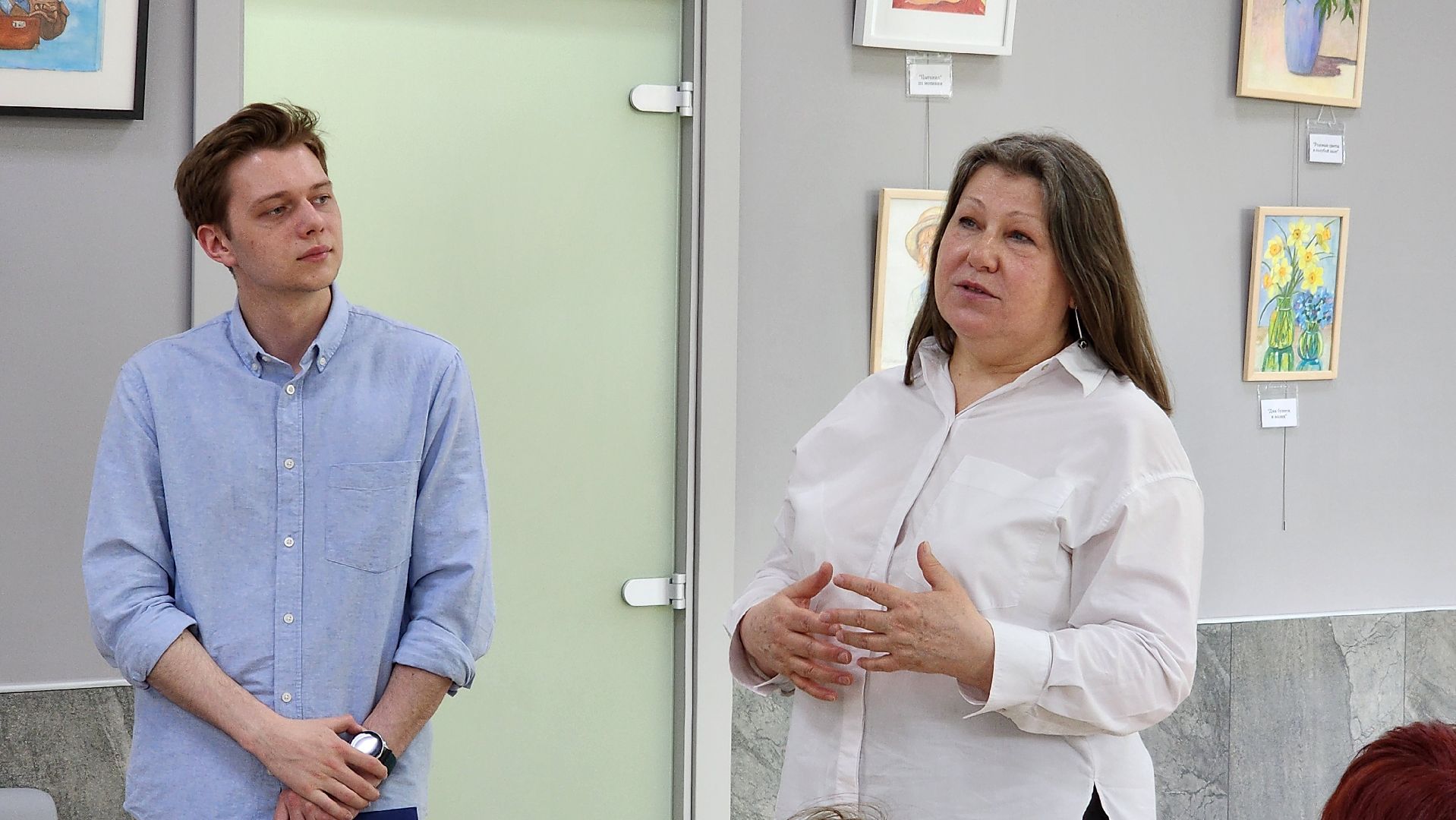 истра, культура, библиотека, вернисаж,