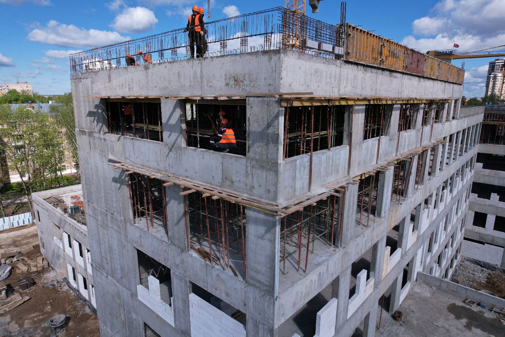 видео с коптера, поликлиника в королеве, медицина в королеве,