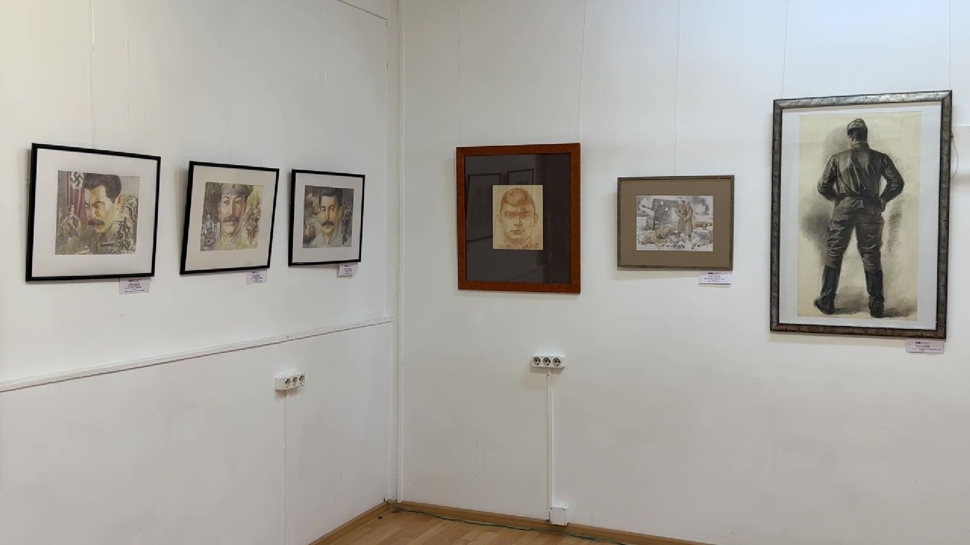 реутов, культура, выставка, вов, картины, карандаш,