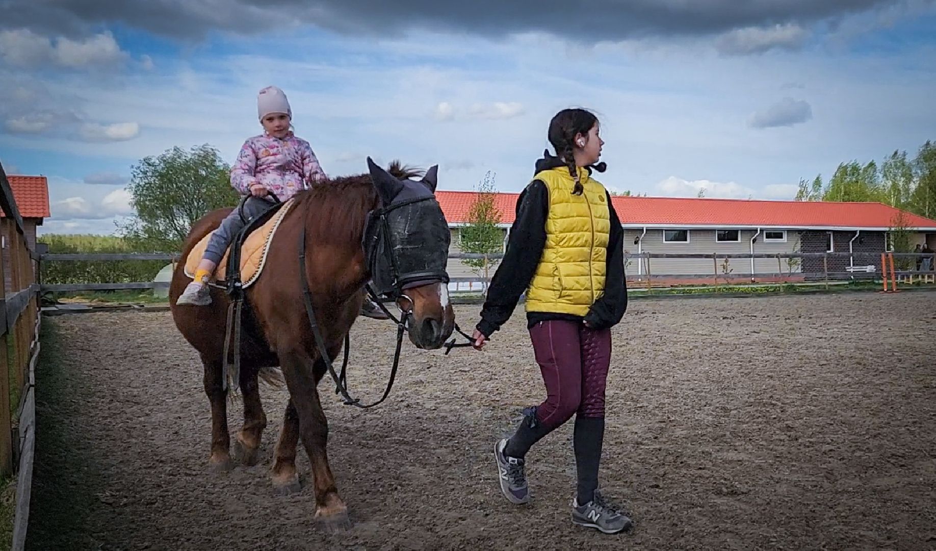 раменский округ , деревня салтыково, конный клуб салтыково, дети, лошади ,