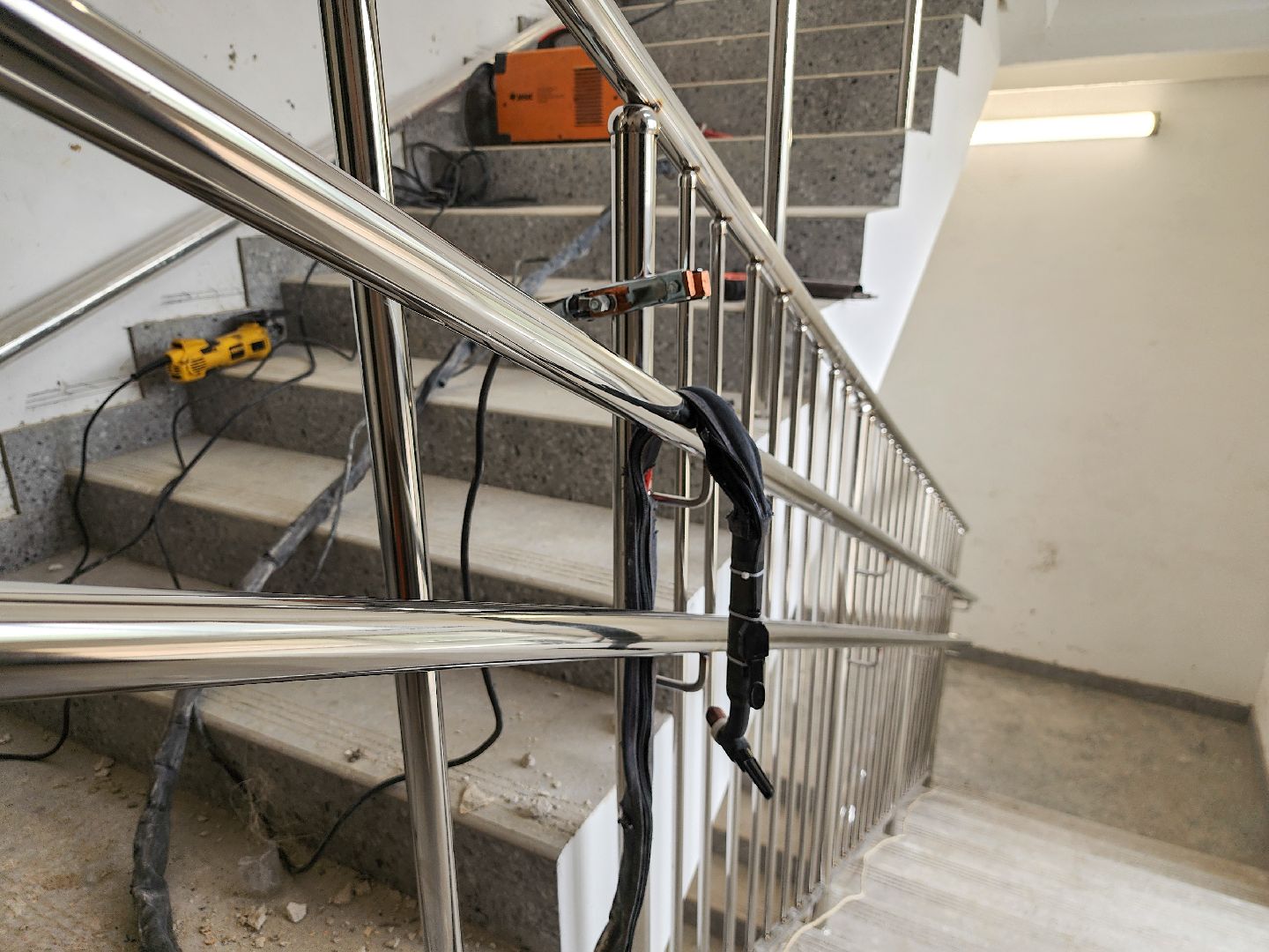 Подольск, Гимназия имени подольских курсантов,Благоустройство,