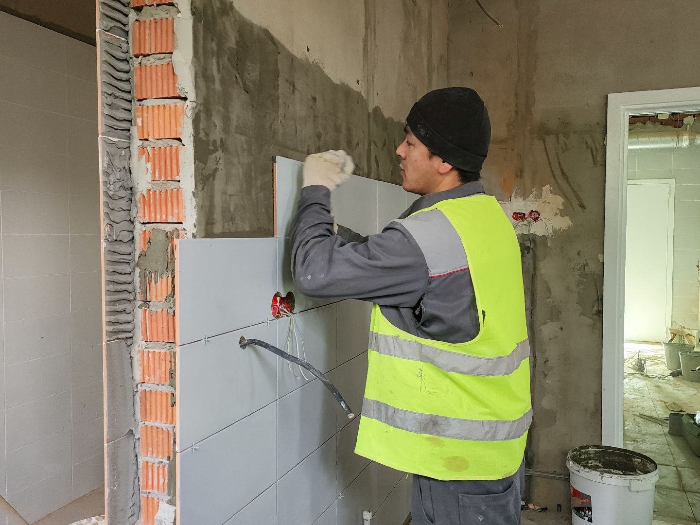 Подольск, Гимназия имени подольских курсантов,Благоустройство,