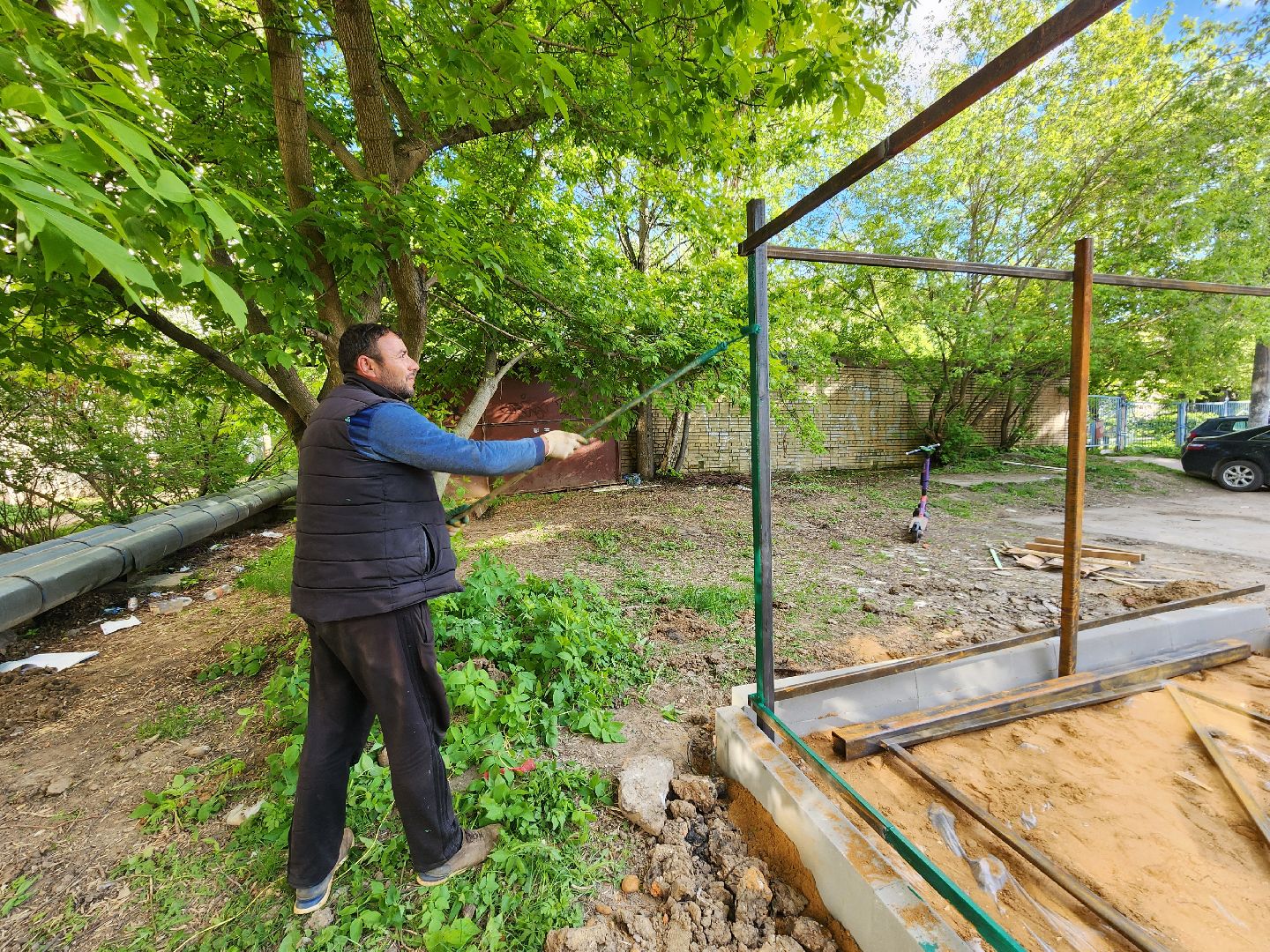 Чехов, улица Чехова, контейнерная площадка, капитальный  ремонт, реконструкция, расширение, обновление, крыша, новое ограждение, бункер для КГО, крупногабаритные отходы,