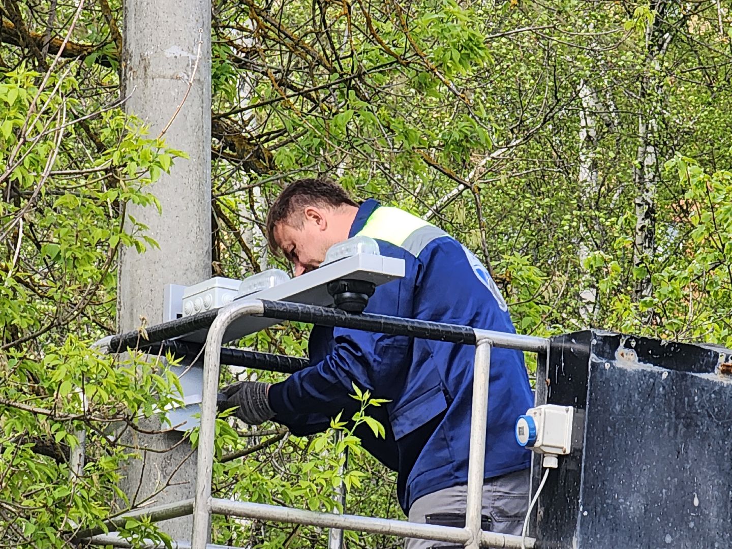 Чехов, улица Чехова, Мосавтодор, шериф-балка, мигалка, установка, монтаж, безопасность дорожного движения, профилактика ДТП,