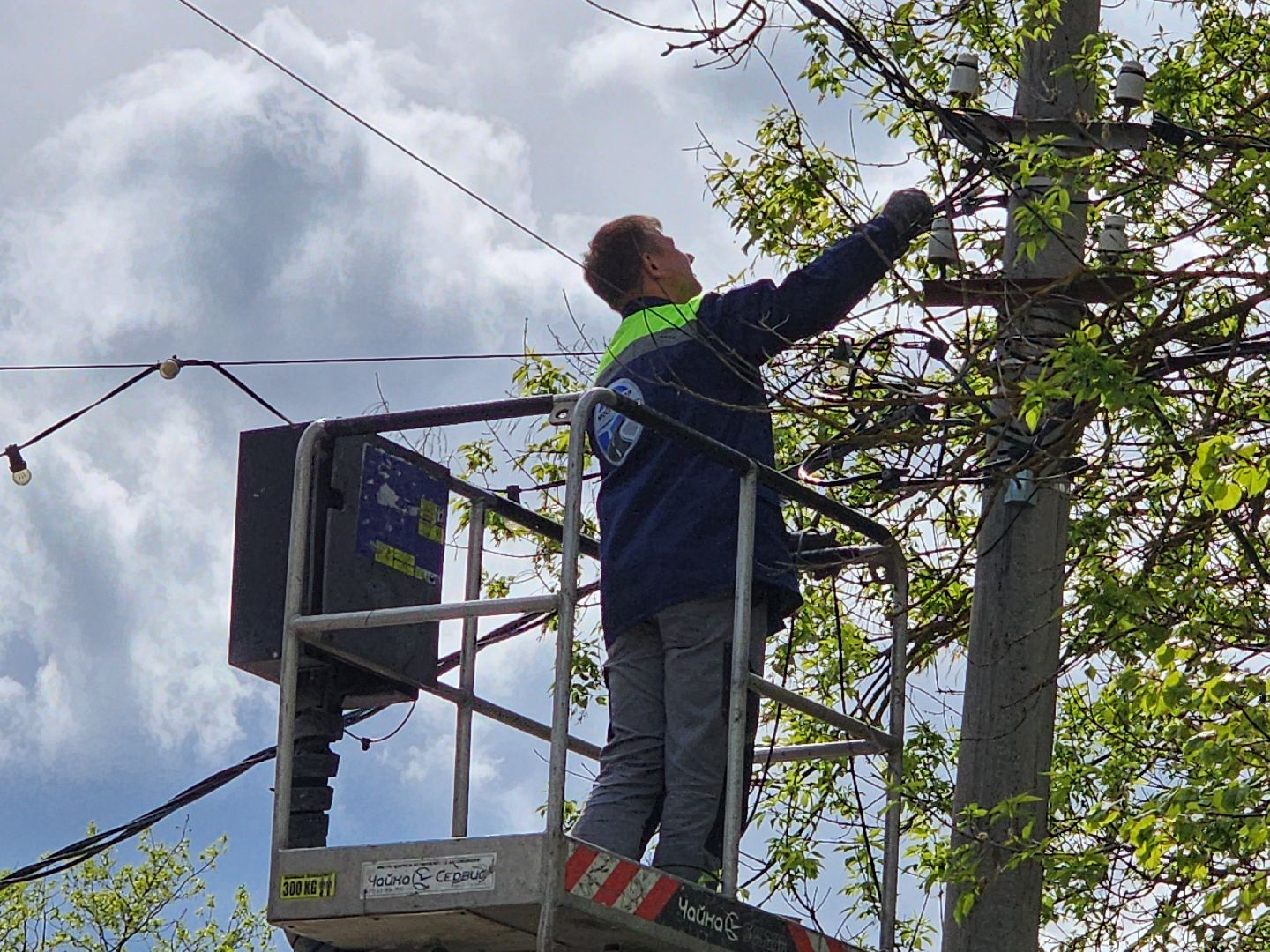 Чехов, улица Чехова, Мосавтодор, шериф-балка, мигалка, установка, монтаж, безопасность дорожного движения, профилактика ДТП,