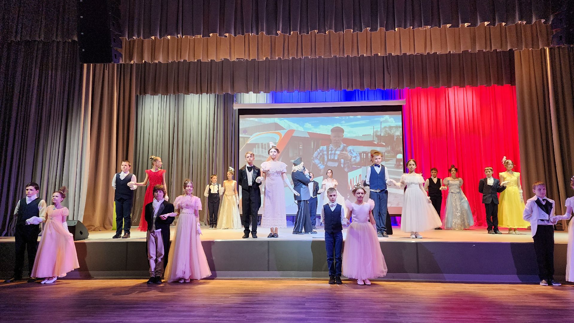 театральный фестиваль, Лобня, Русская классика ,Театр ,